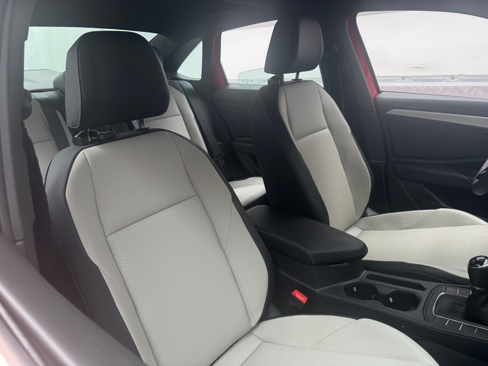 Thumbnail: 2021 Volkswagen Jetta - 2