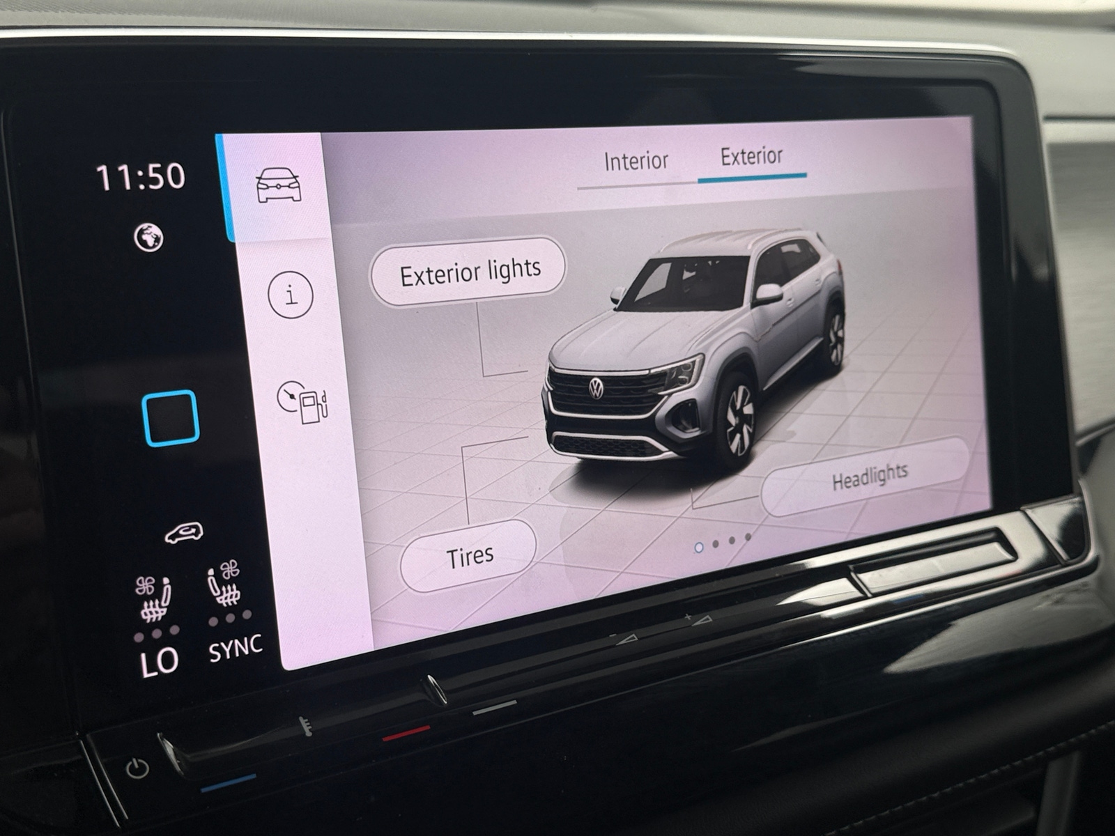 Thumbnail: 2024 Volkswagen Atlas - 3
