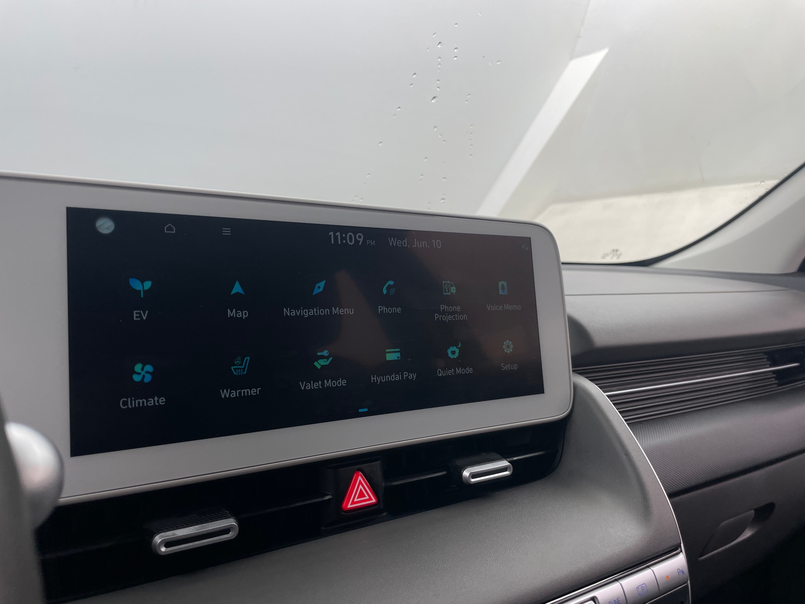Thumbnail: 2024 Hyundai Ioniq 5 - 4