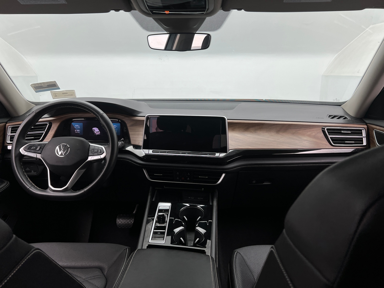Thumbnail: 2025 Volkswagen Atlas - 2