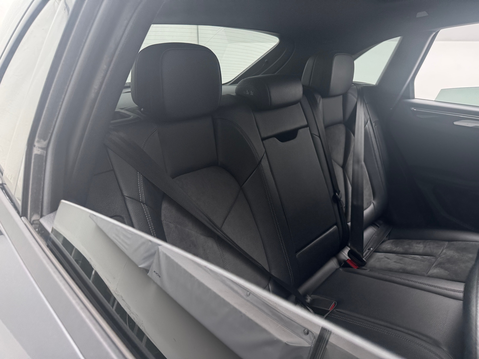 Thumbnail: 2018 Porsche Macan - 5