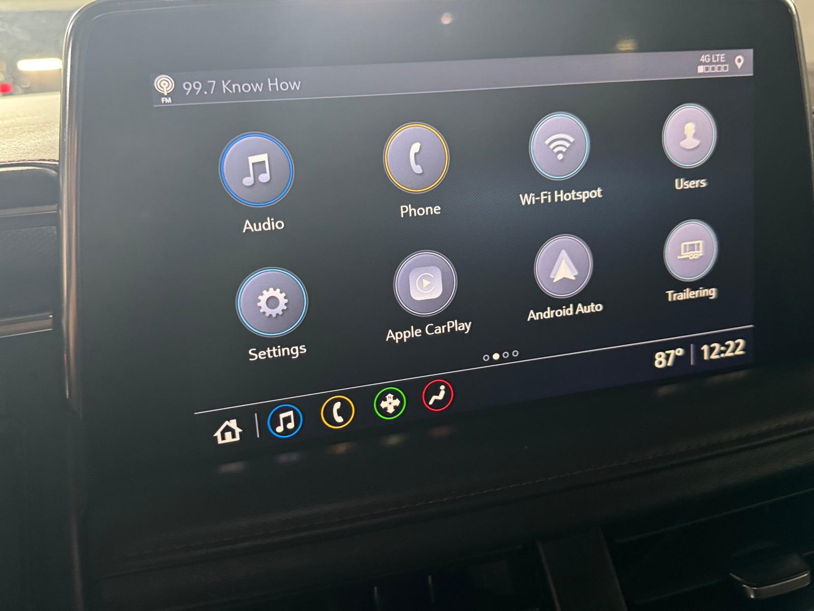 Thumbnail: 2021 Chevrolet Suburban - 3