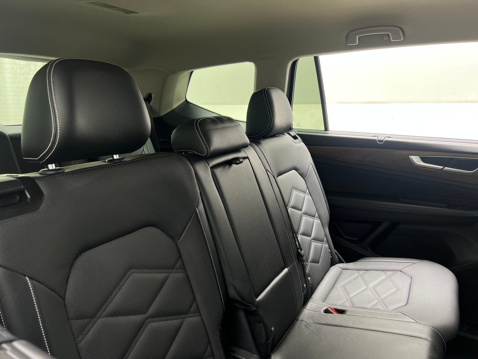 Thumbnail: 2025 Volkswagen Atlas - 5
