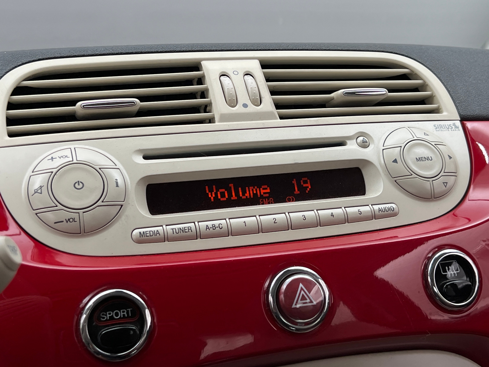 Thumbnail: 2012 Fiat 500 - 3