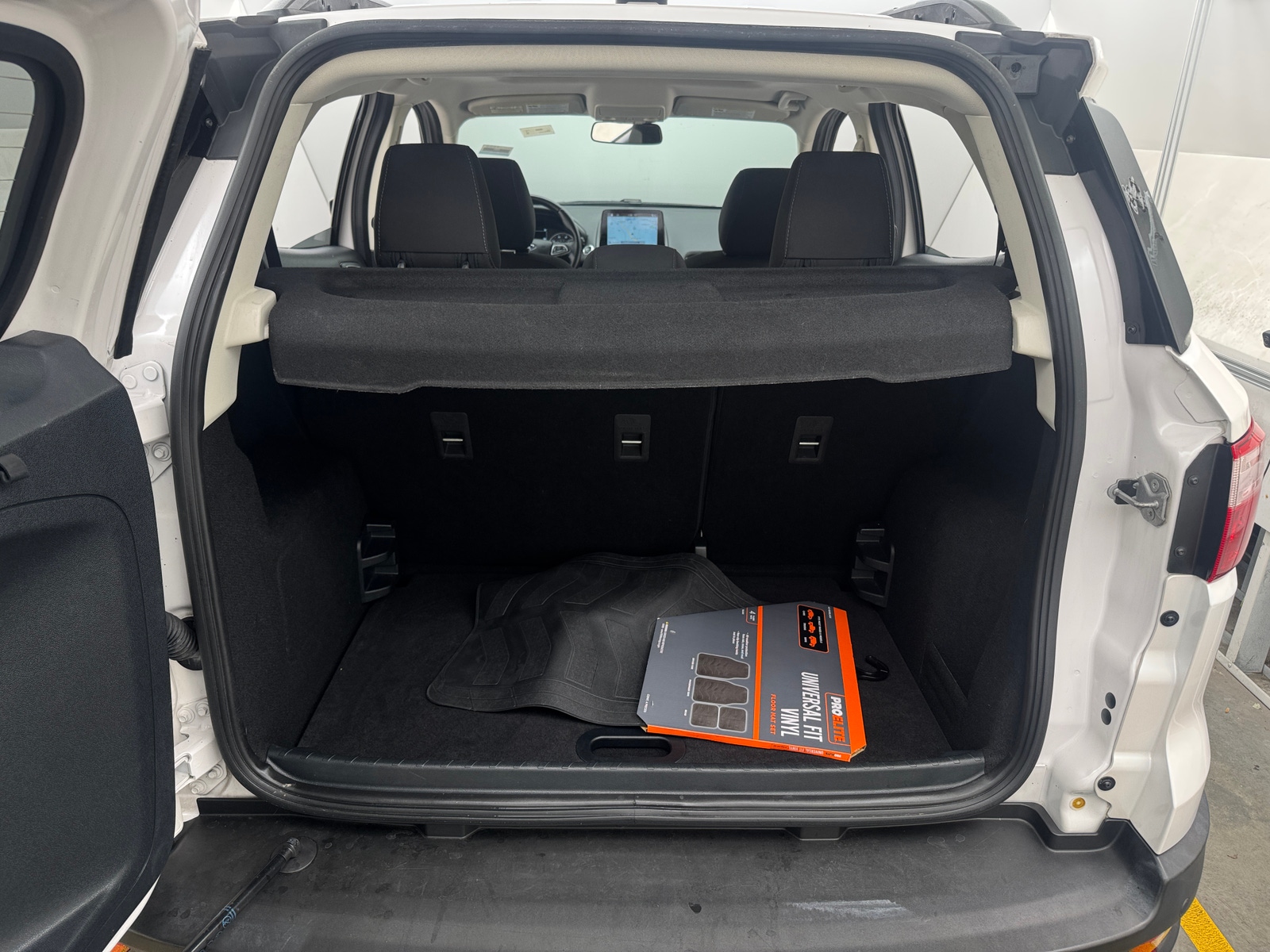 Thumbnail: 2019 Ford EcoSport - 7