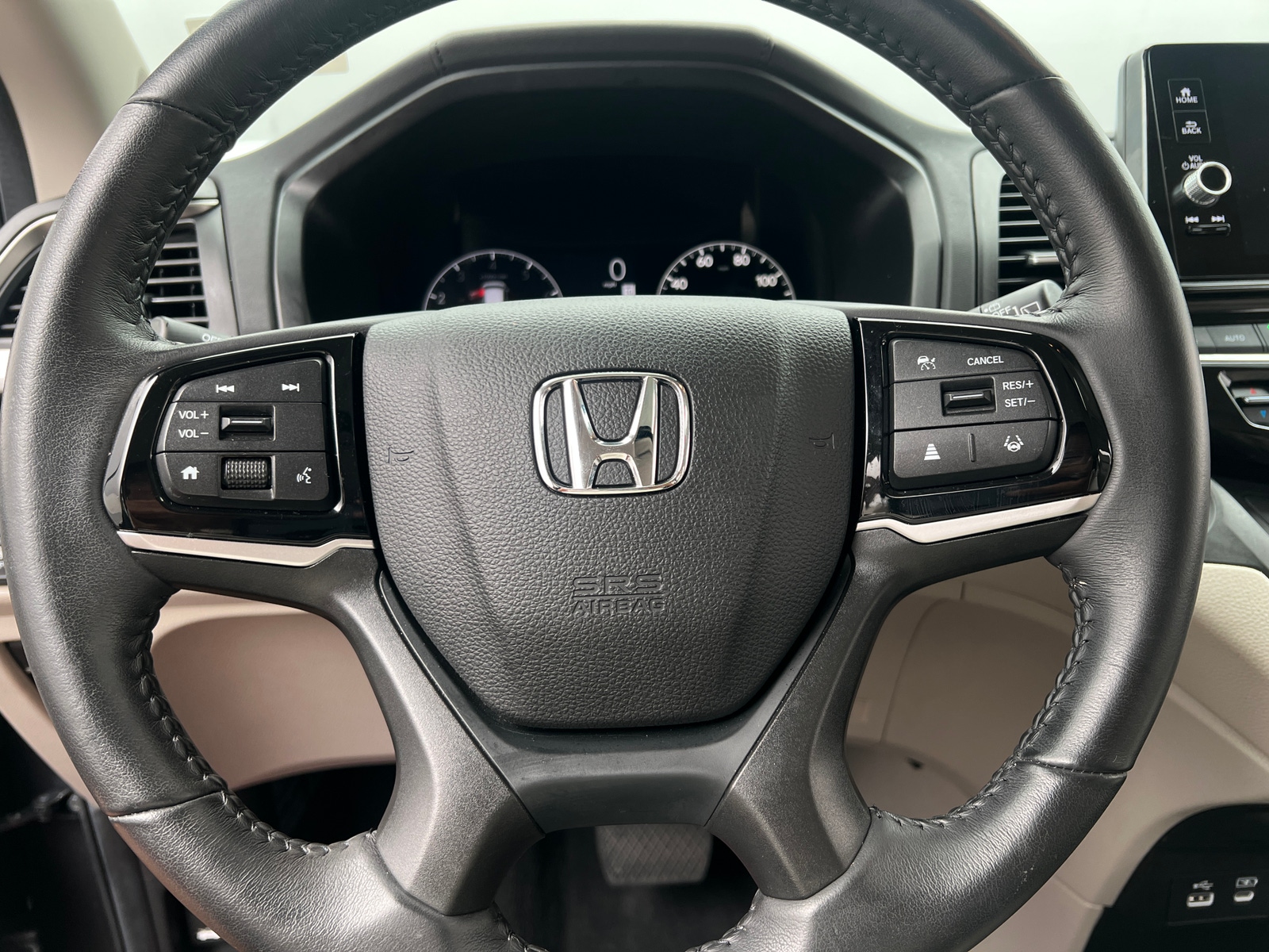 Thumbnail: 2025 Honda Odyssey - 4