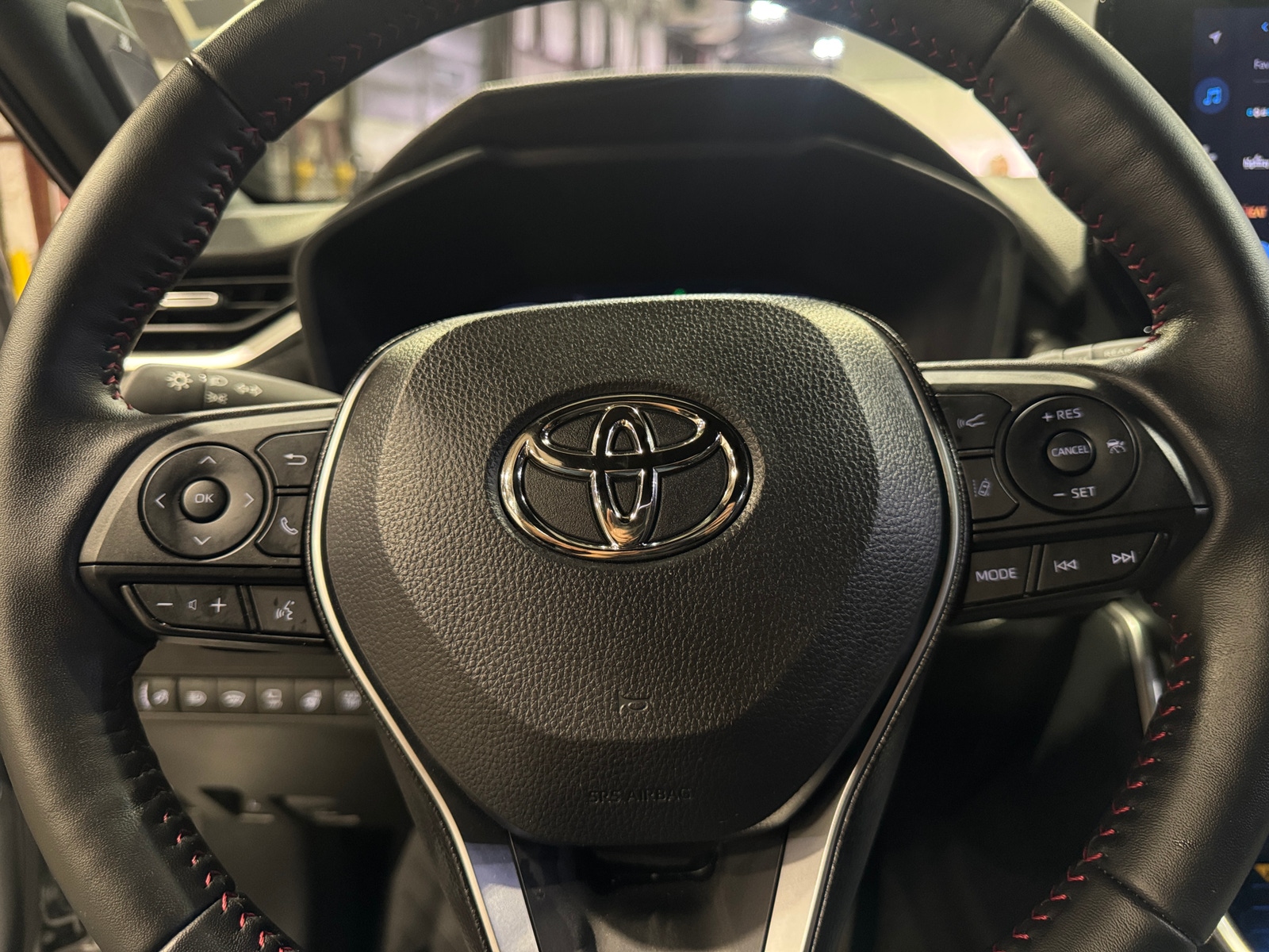 Thumbnail: 2025 Toyota RAV4 - 5
