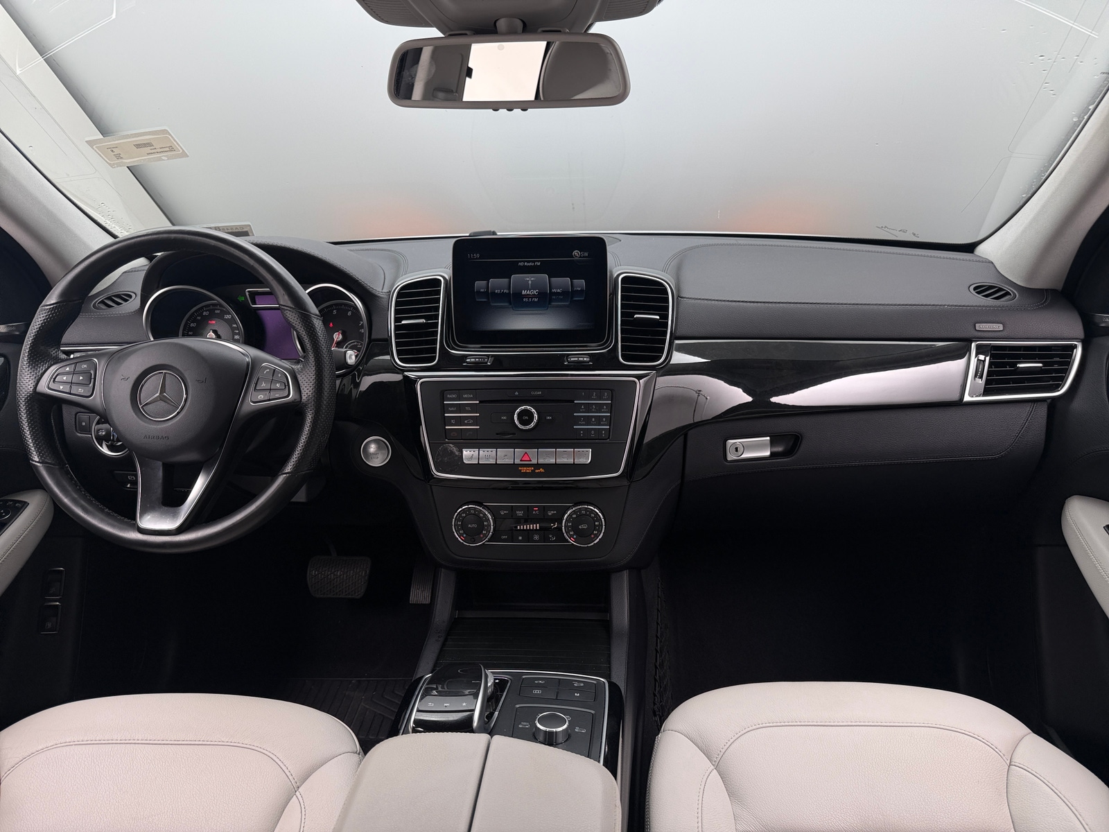 Thumbnail: 2018 Mercedes-Benz GLE - 2