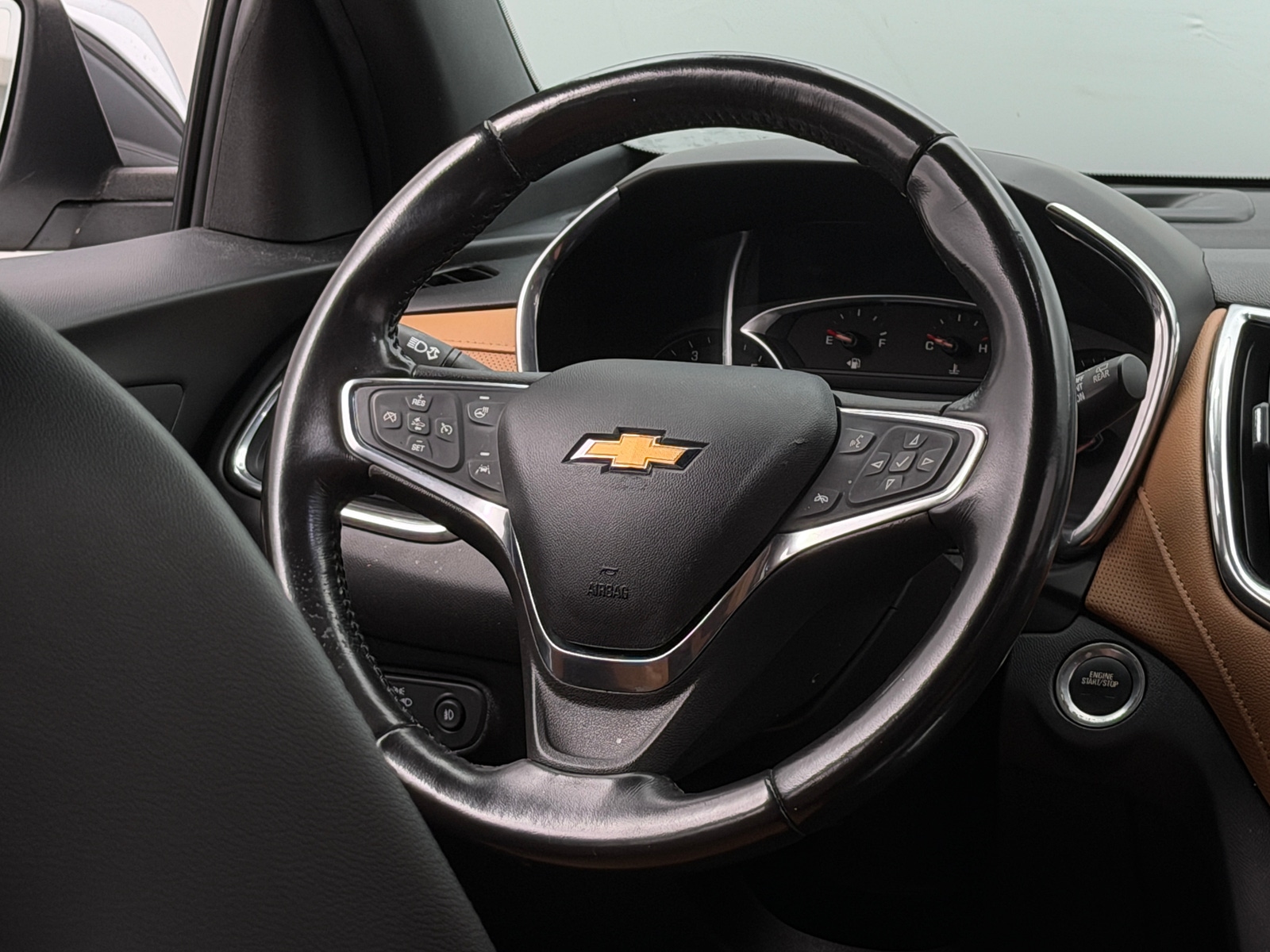 Thumbnail: 2019 Chevrolet Equinox - 4