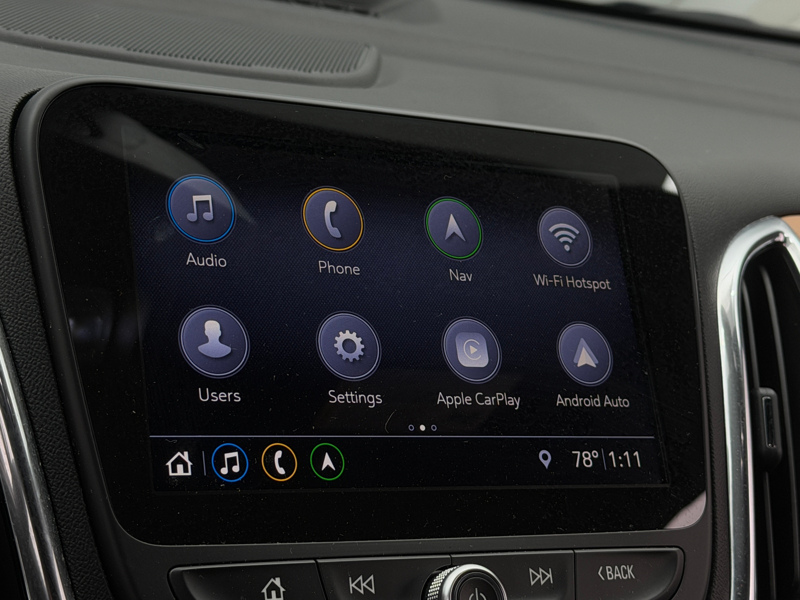 Thumbnail: 2019 Chevrolet Equinox - 3