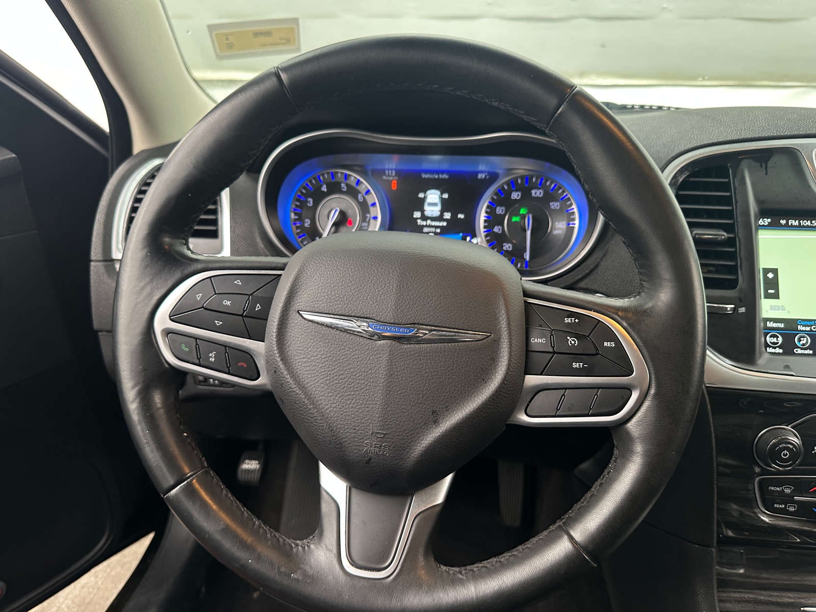 Thumbnail: 2018 Chrysler 300 - 4