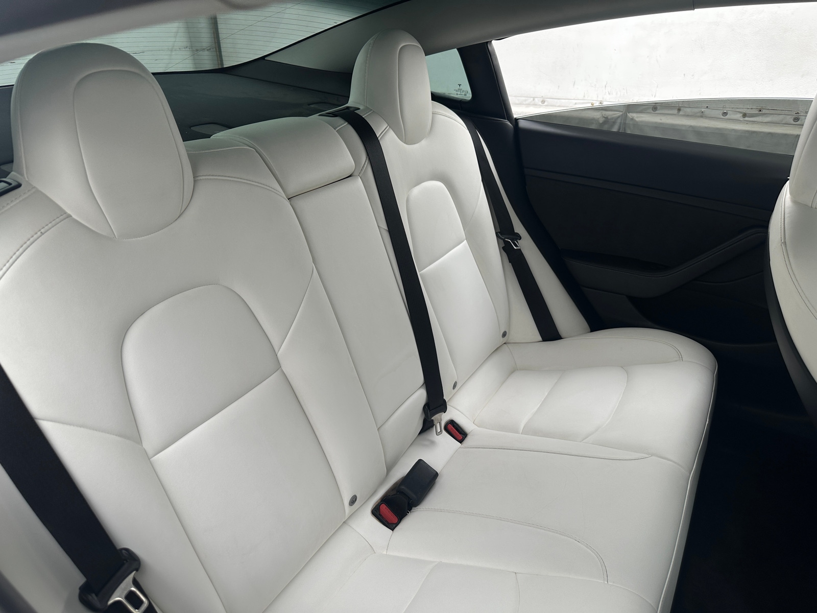 Thumbnail: 2022 Tesla Model 3 - 5