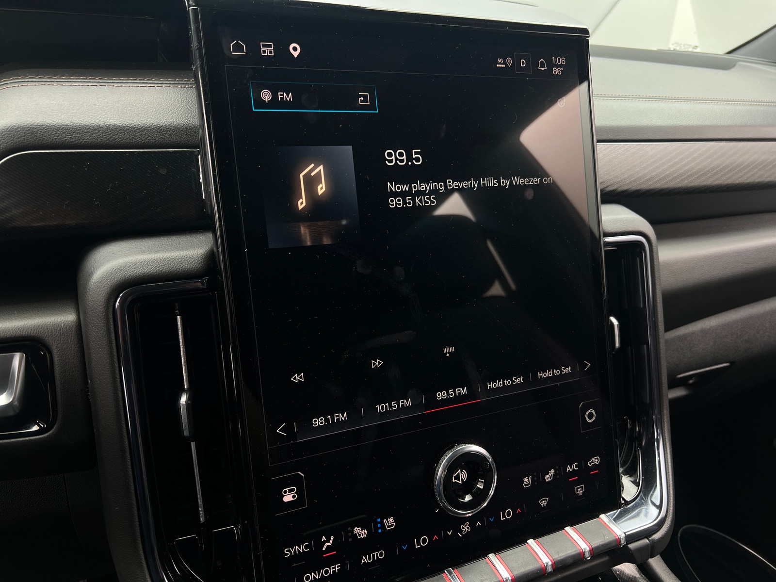 Thumbnail: 2025 GMC Yukon - 3