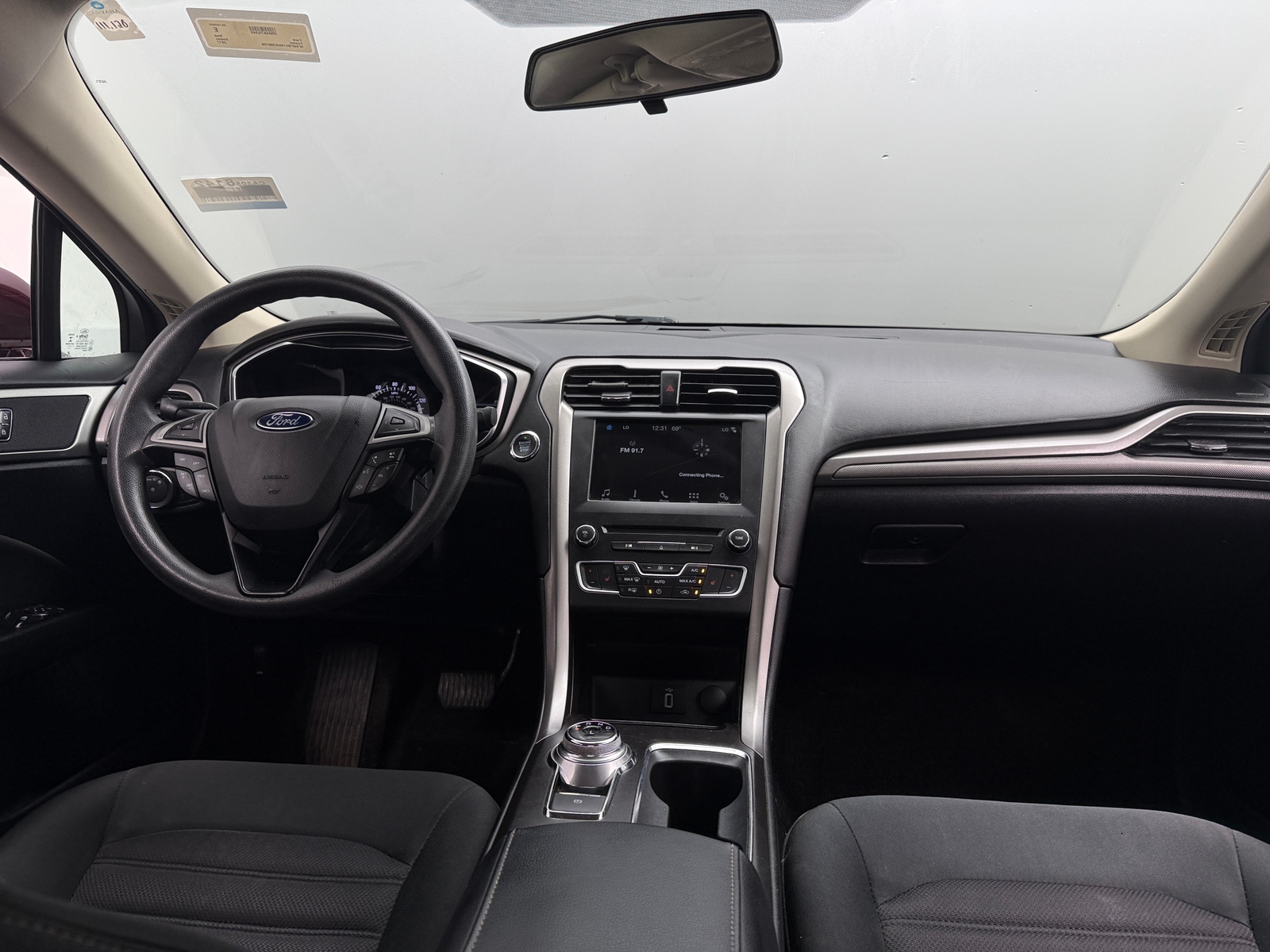 Thumbnail: 2017 Ford Fusion - 3