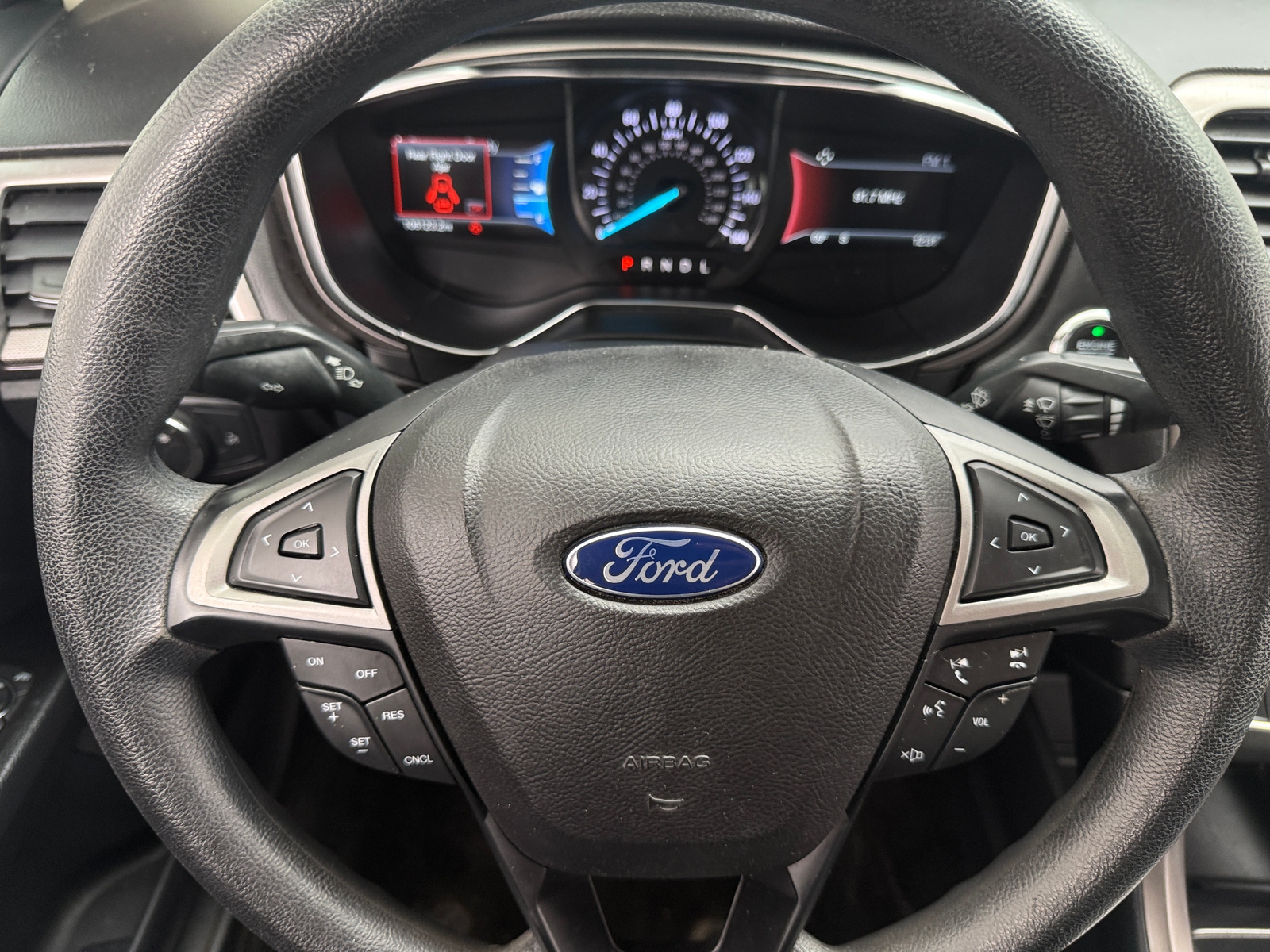 Thumbnail: 2017 Ford Fusion - 5