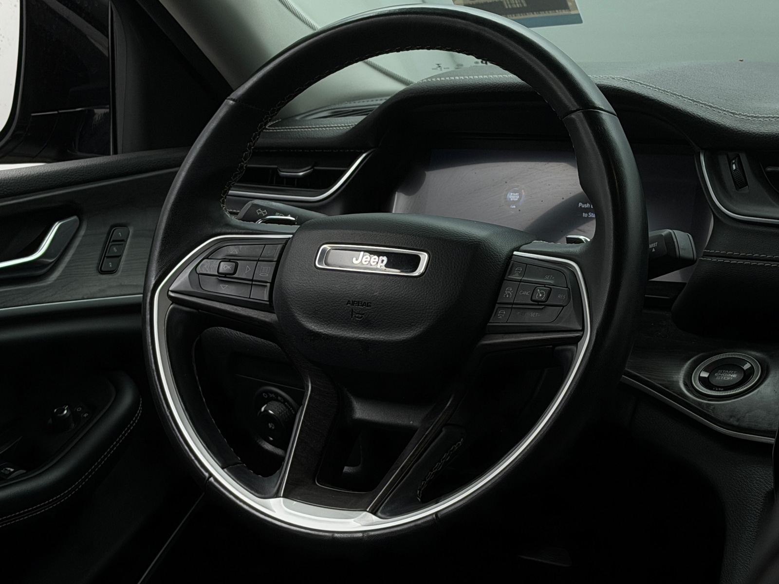 Thumbnail: 2021 Jeep Grand Cherokee L - 4