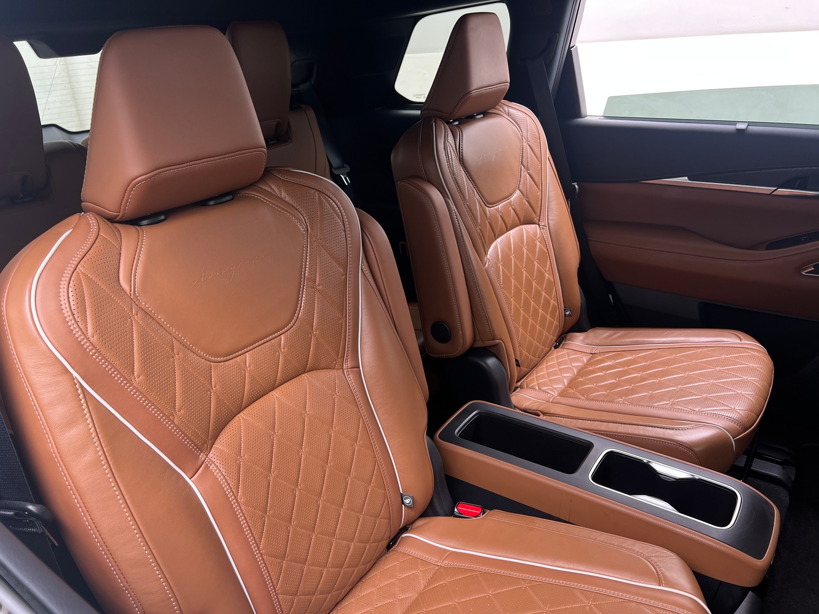 Thumbnail: 2024 INFINITI QX60 - 5