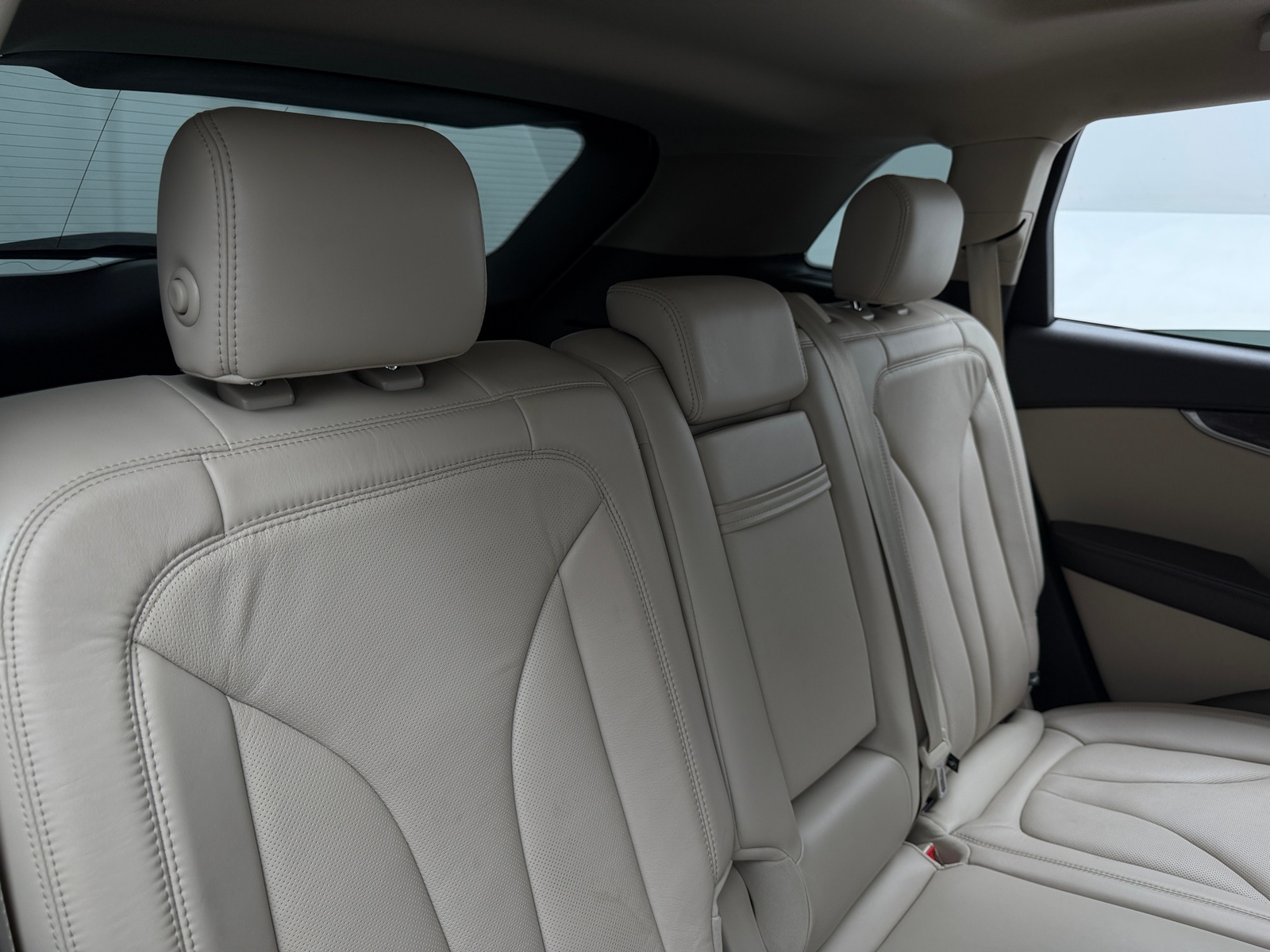 Thumbnail: 2016 Lincoln MKX - 5