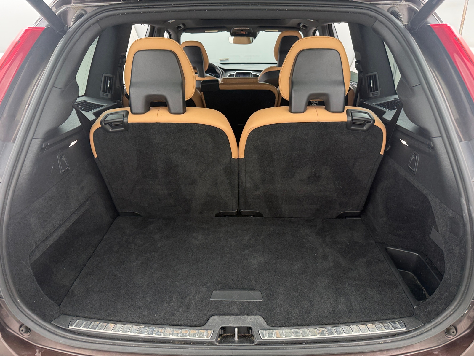 Thumbnail: 2018 Volvo XC90 - 6