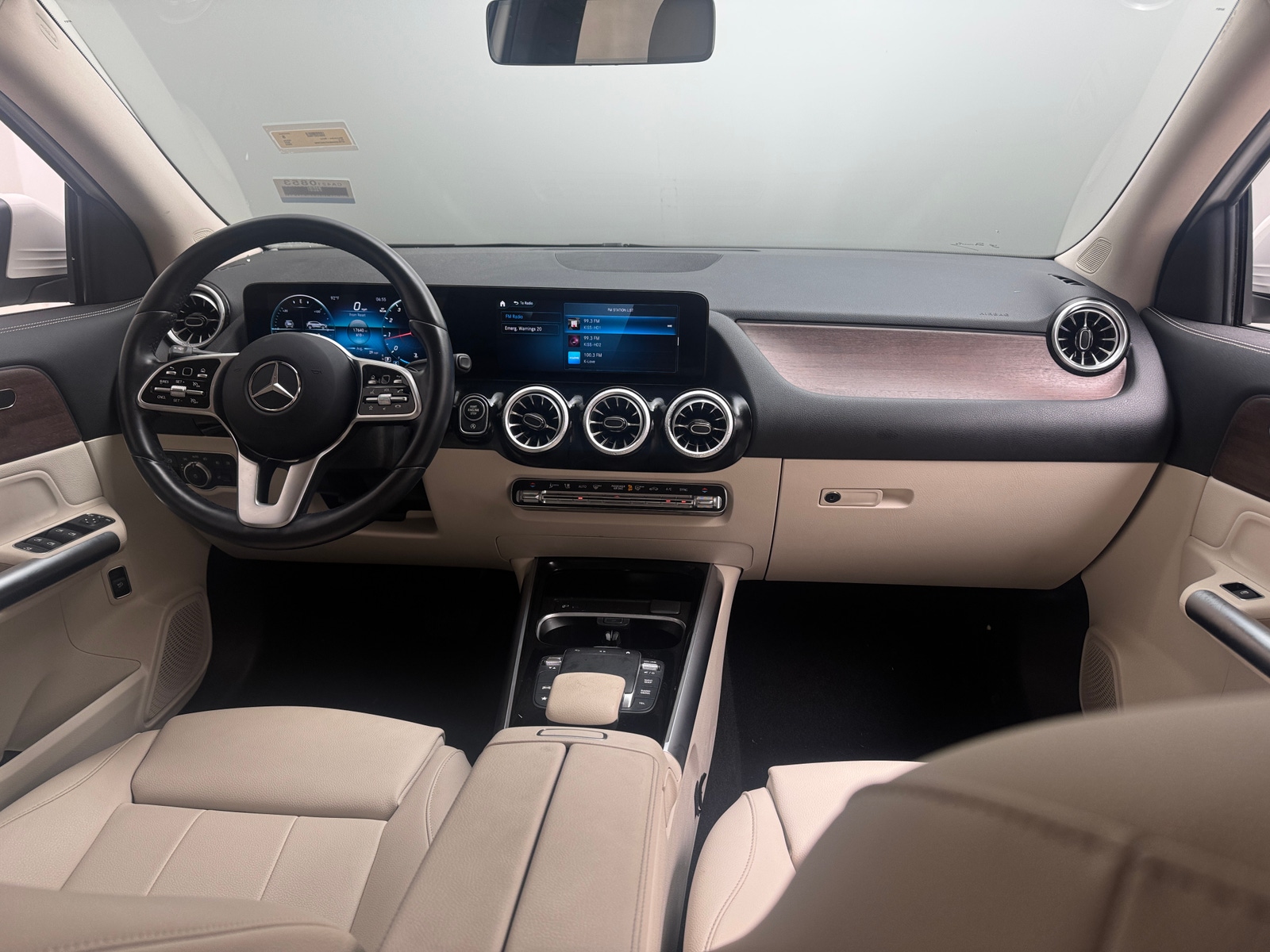 Thumbnail: 2023 Mercedes-Benz GLA - 2