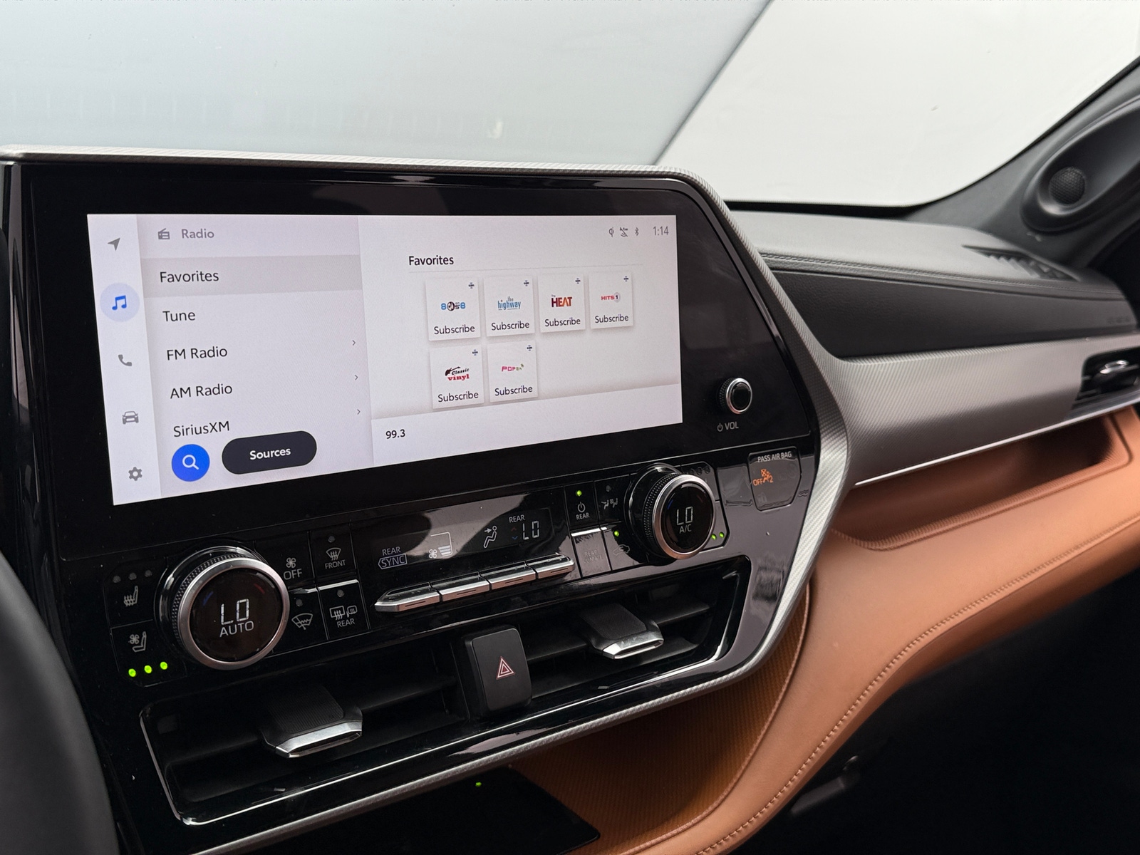 Thumbnail: 2024 Toyota Highlander - 3