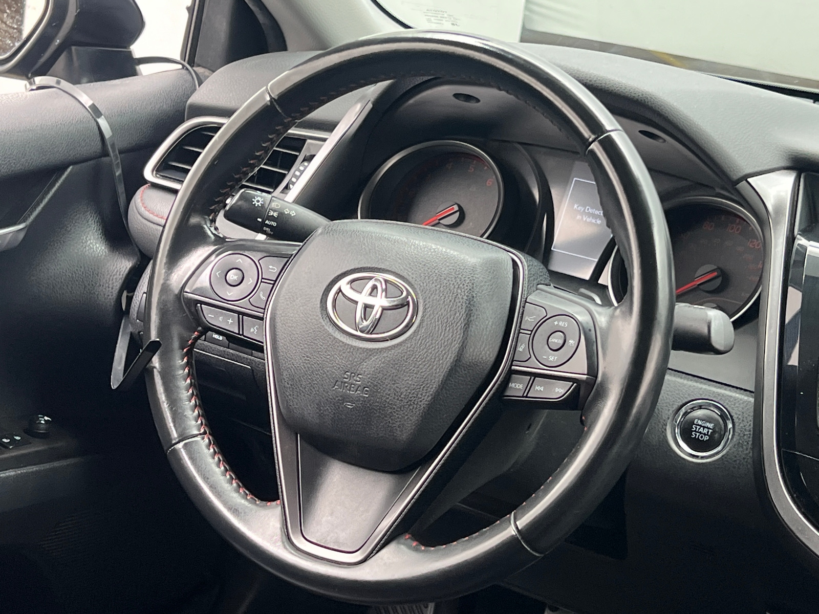 Thumbnail: 2021 Toyota Camry - 4