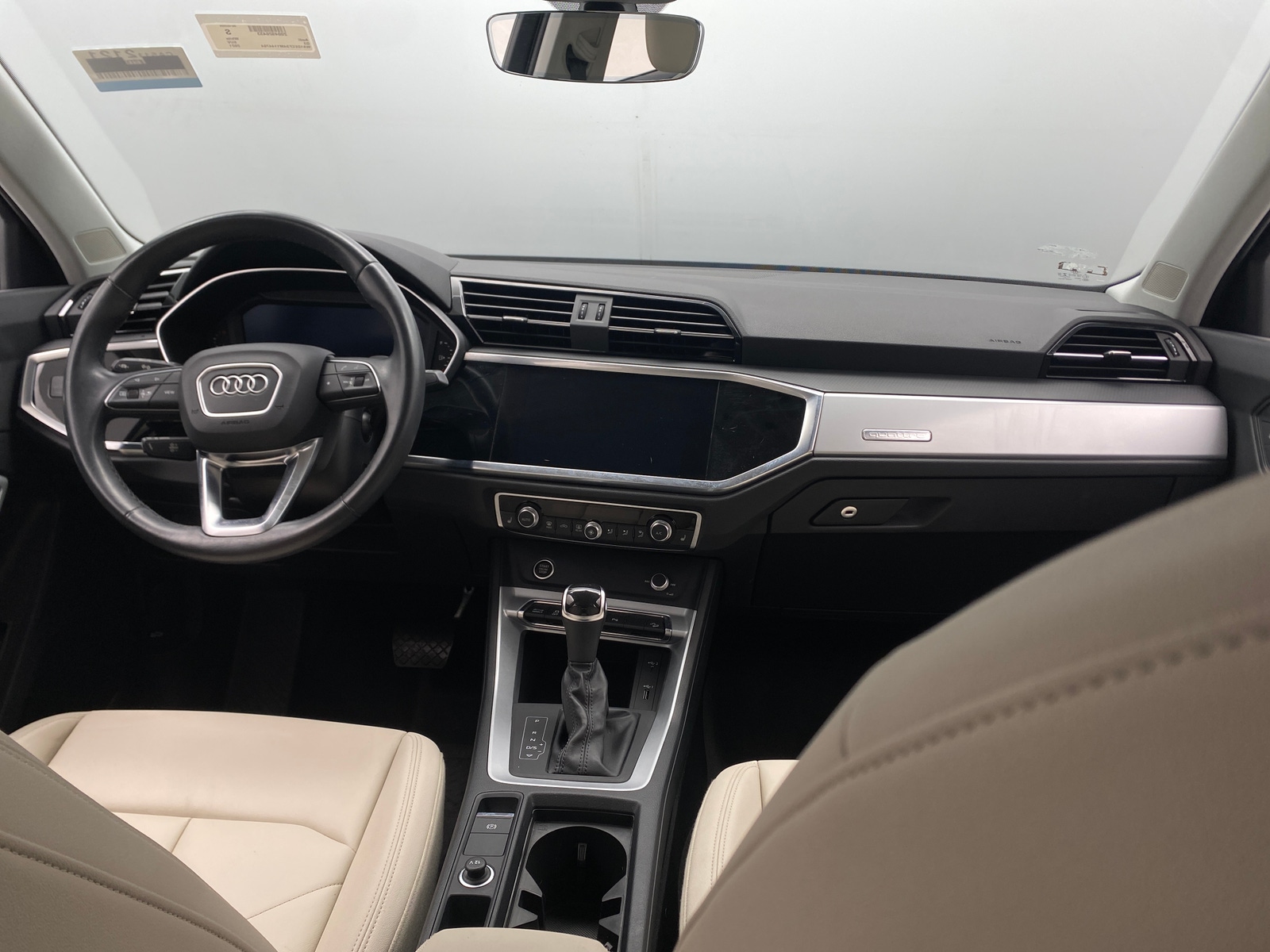Thumbnail: 2021 Audi Q3 - 2