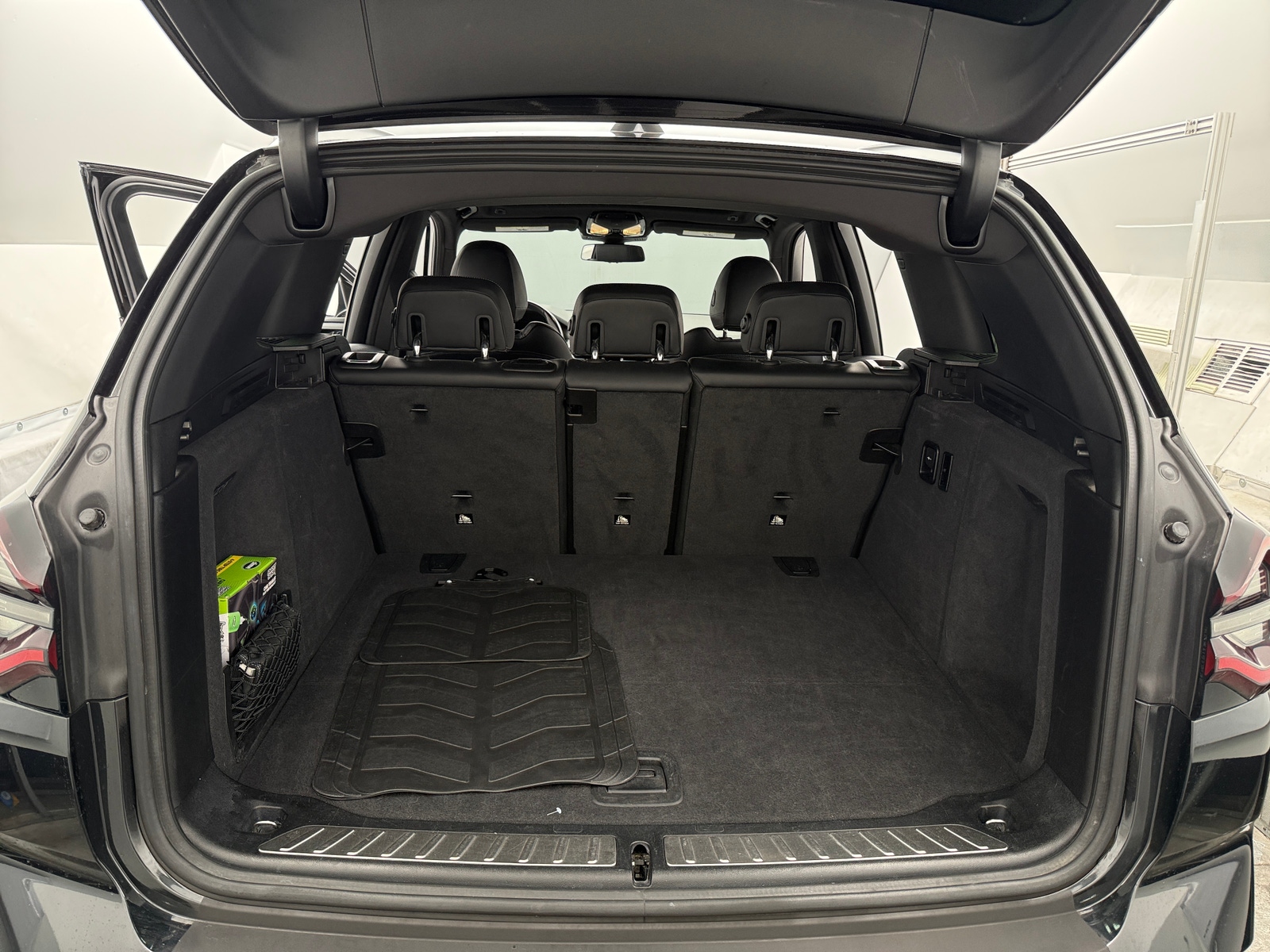 Thumbnail: 2023 BMW X3 - 6