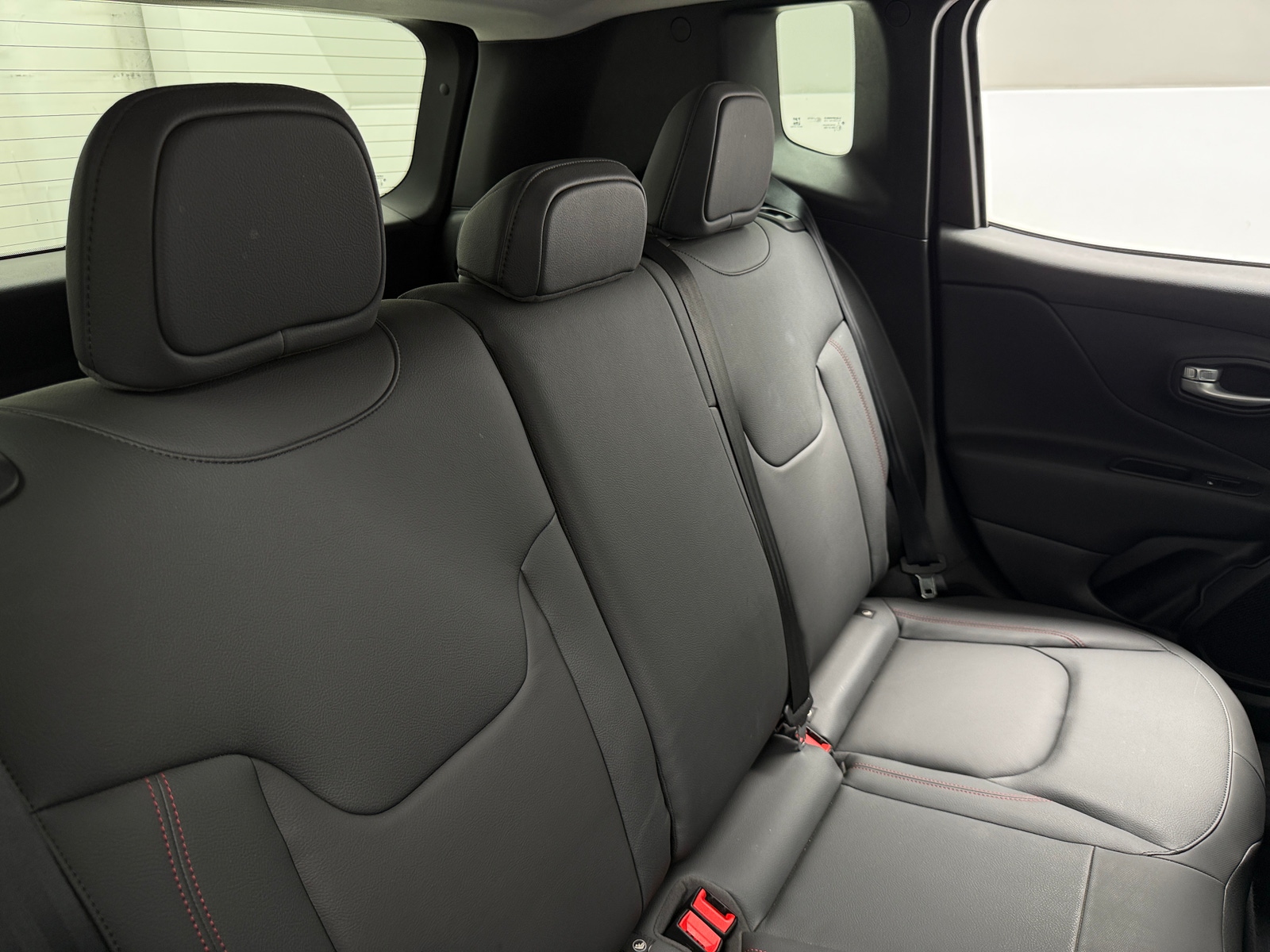 Thumbnail: 2023 Jeep Renegade - 5