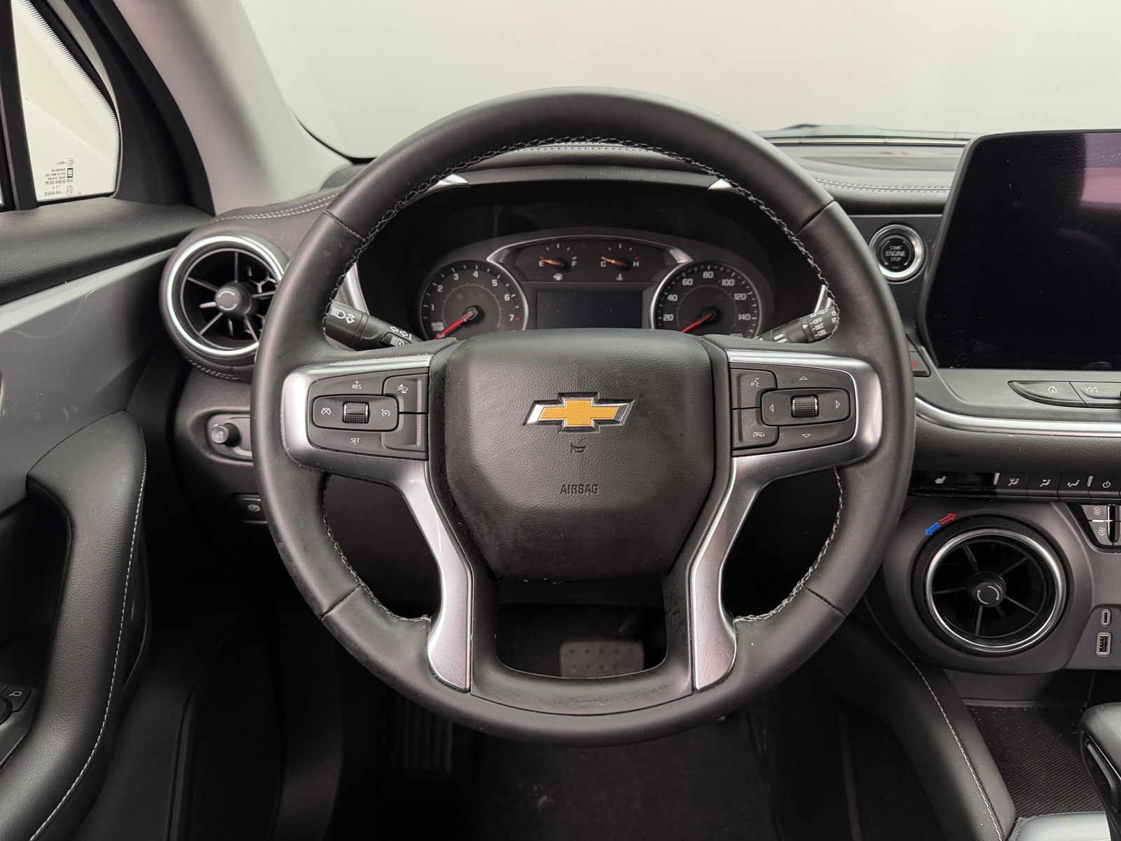 Thumbnail: 2024 Chevrolet Blazer - 4