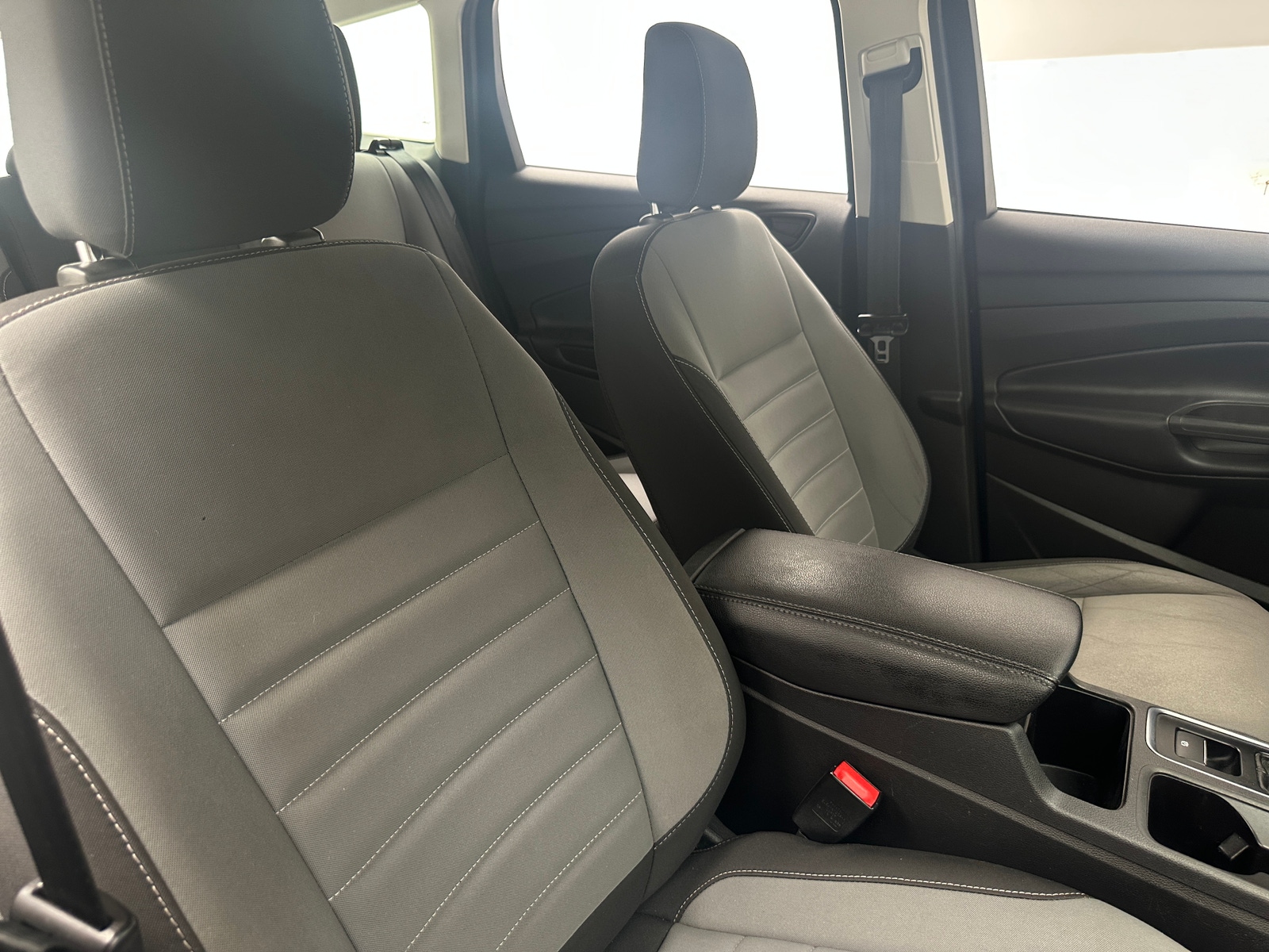 Thumbnail: 2019 Ford Escape - 2