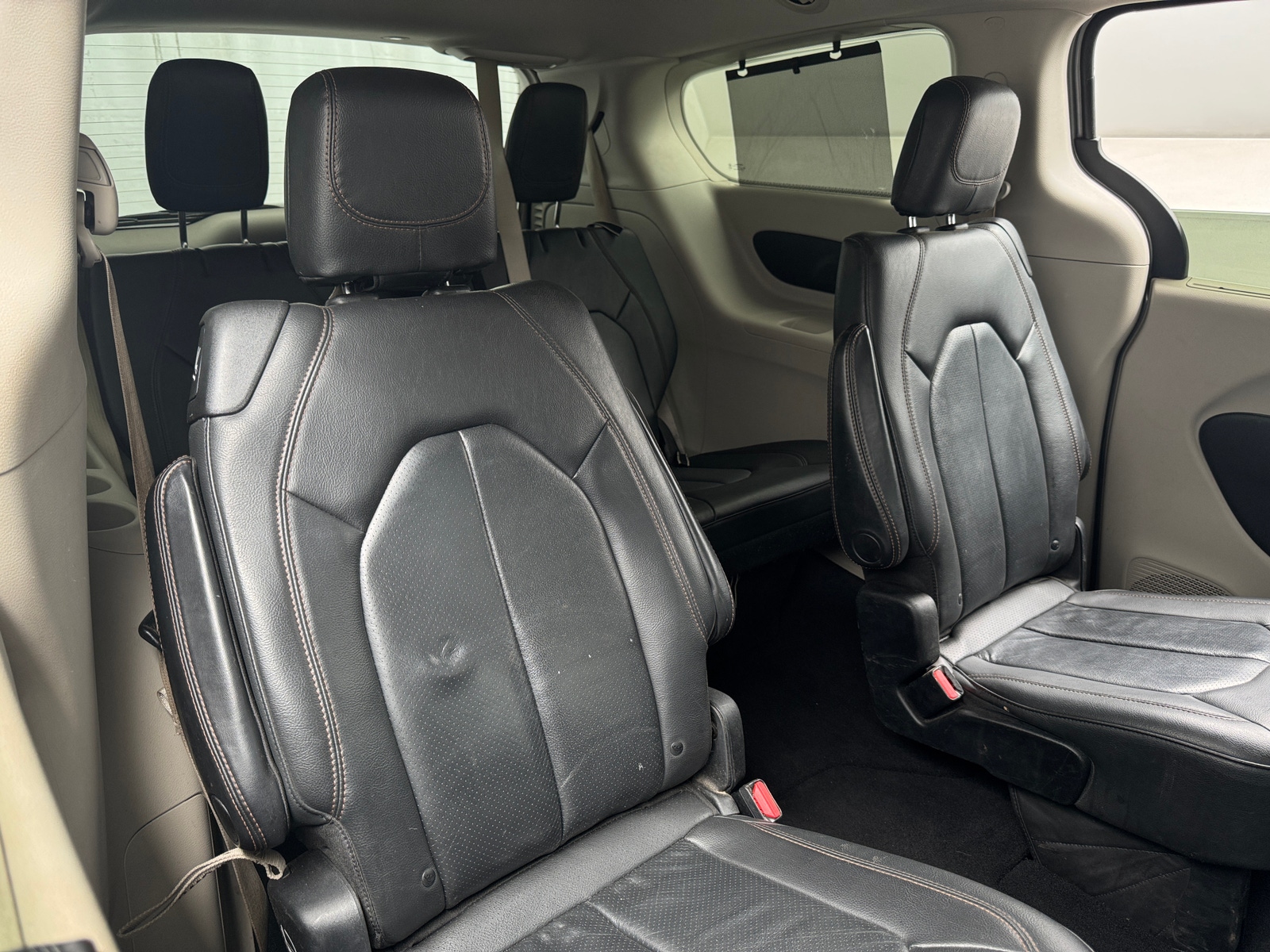 Thumbnail: 2020 Chrysler Pacifica - 5