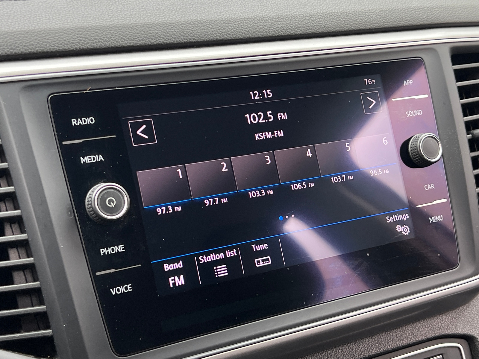 Thumbnail: 2019 Volkswagen Atlas - 3