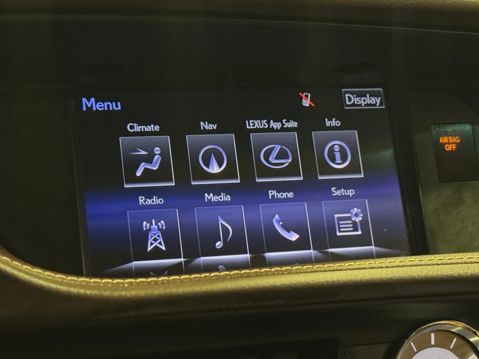 Thumbnail: 2016 Lexus ES - 3