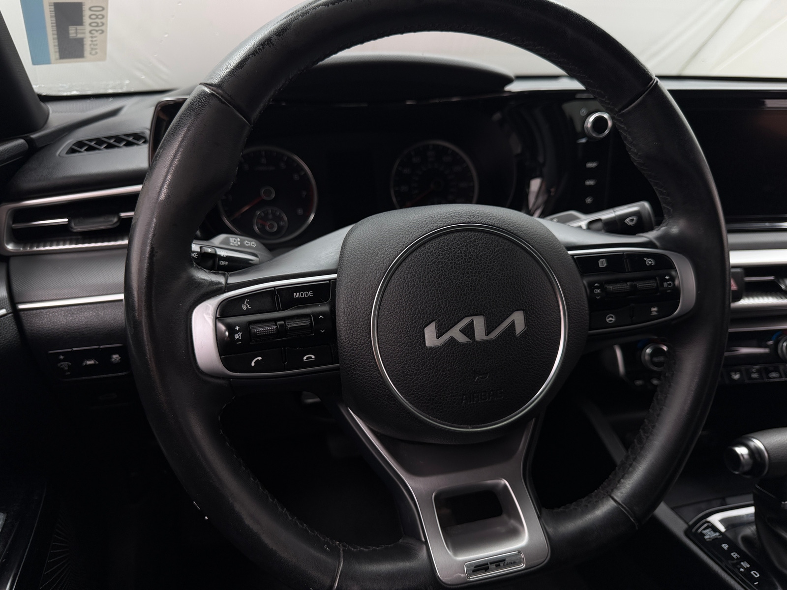 Thumbnail: 2023 Kia K5 - 4