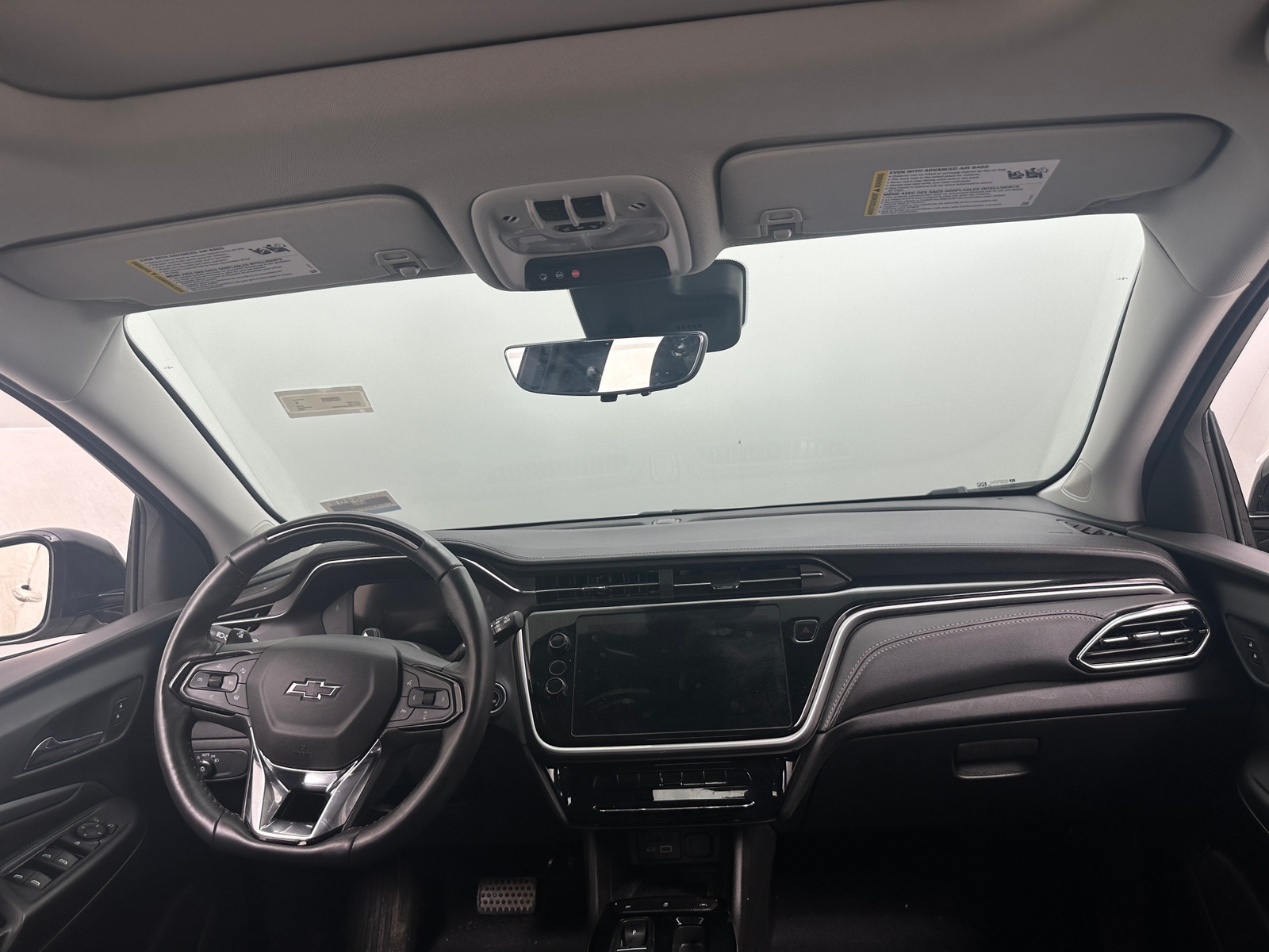Thumbnail: 2023 Chevrolet Bolt EUV - 2