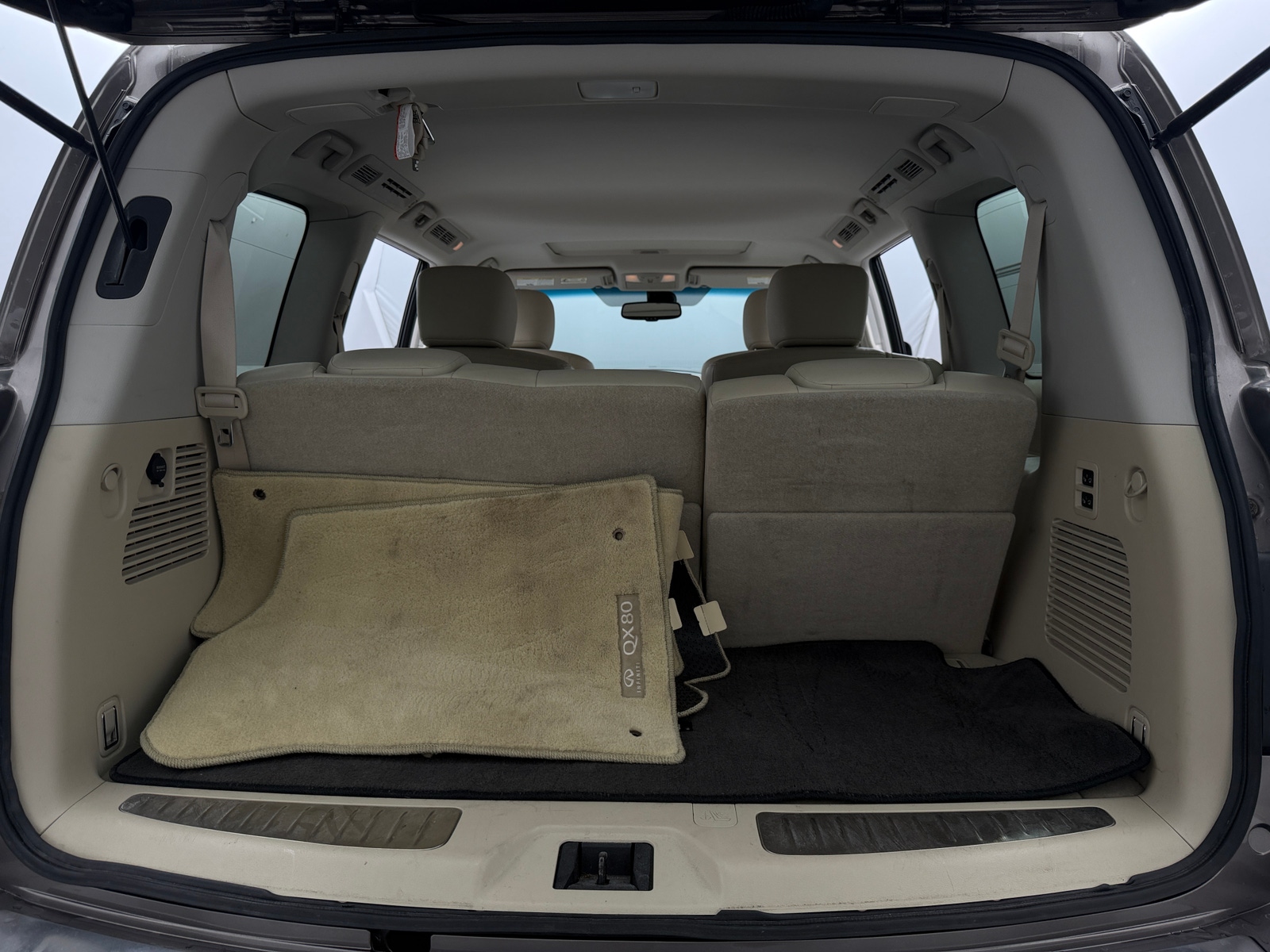Thumbnail: 2016 INFINITI QX80 - 6