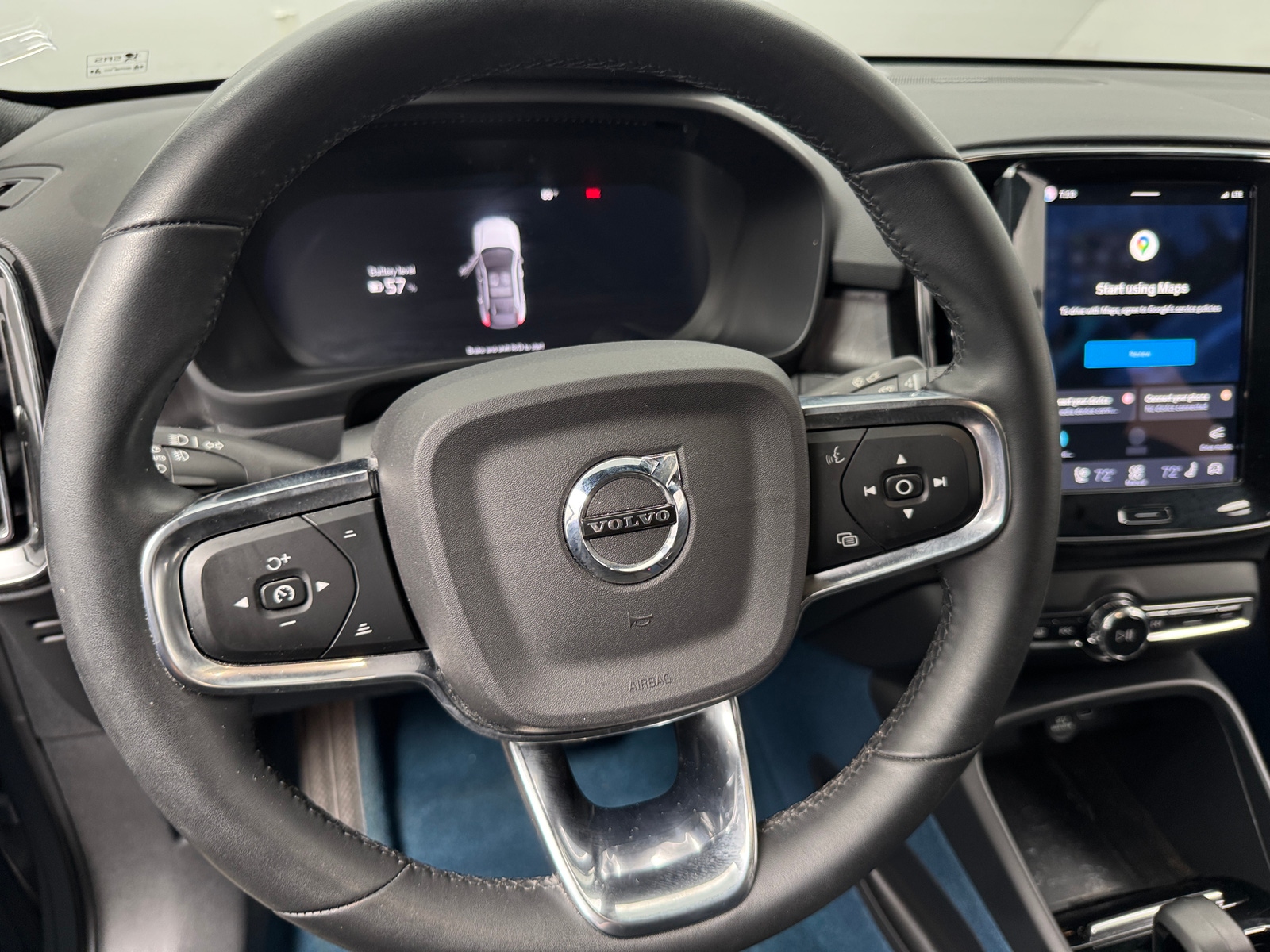 Thumbnail: 2023 Volvo C40 - 5