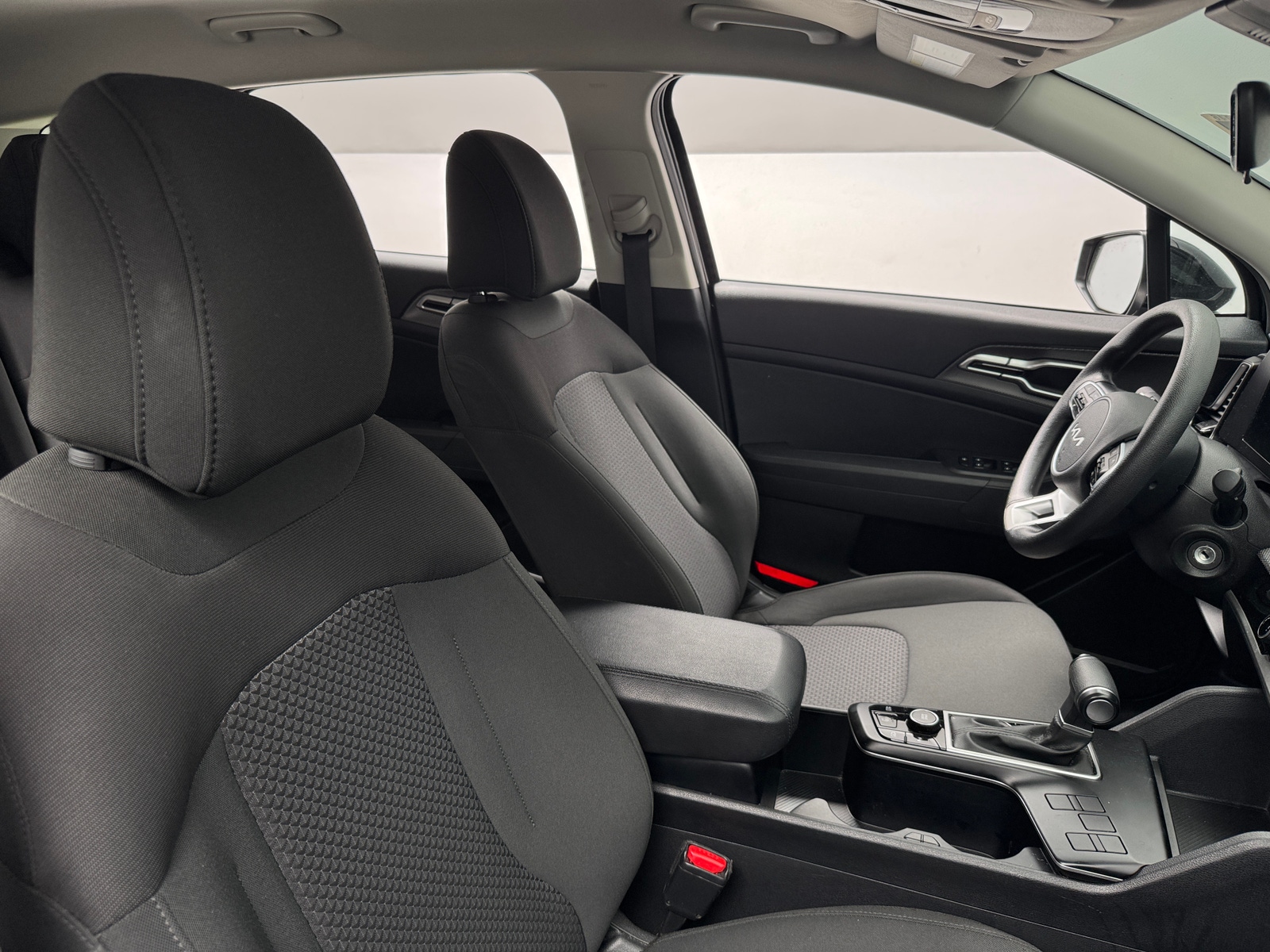Thumbnail: 2025 Kia Sportage - 2