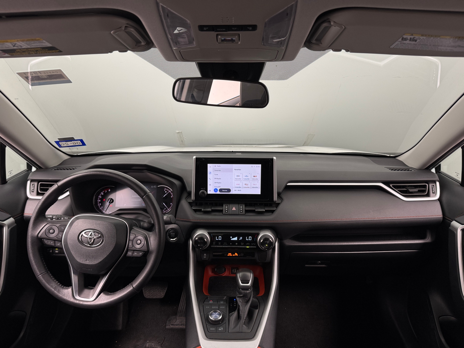 Thumbnail: 2024 Toyota RAV4 - 2
