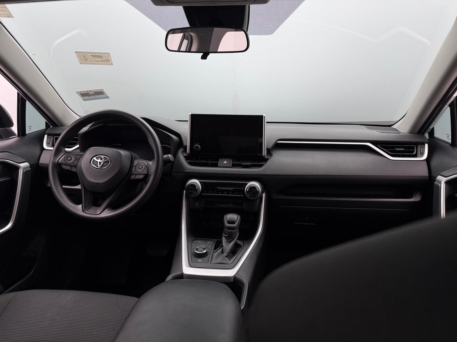 Thumbnail: 2024 Toyota RAV4 - 3