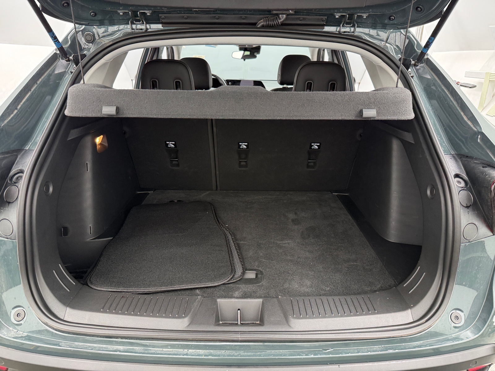 Thumbnail: 2026 Chevrolet Trax - 7