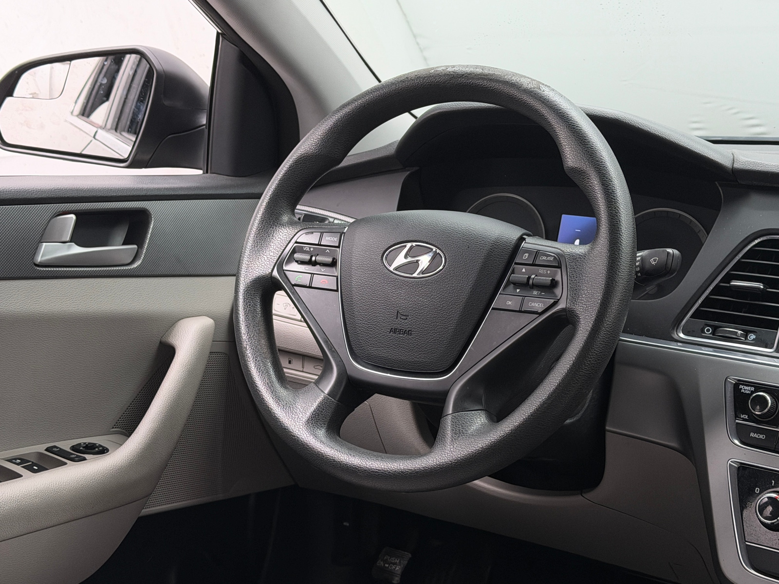 Thumbnail: 2016 Hyundai Sonata - 5
