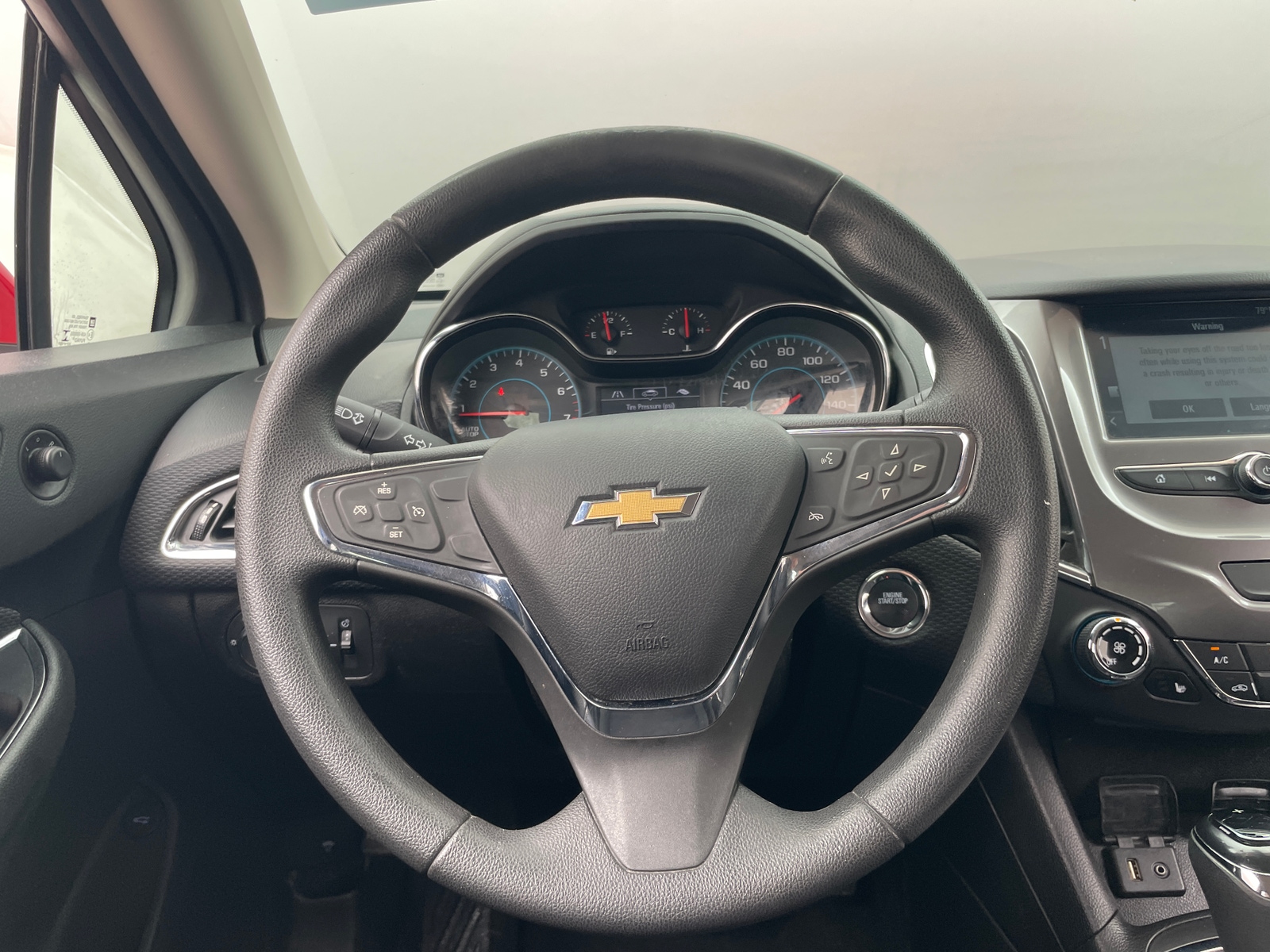 Thumbnail: 2016 Chevrolet Cruze - 5