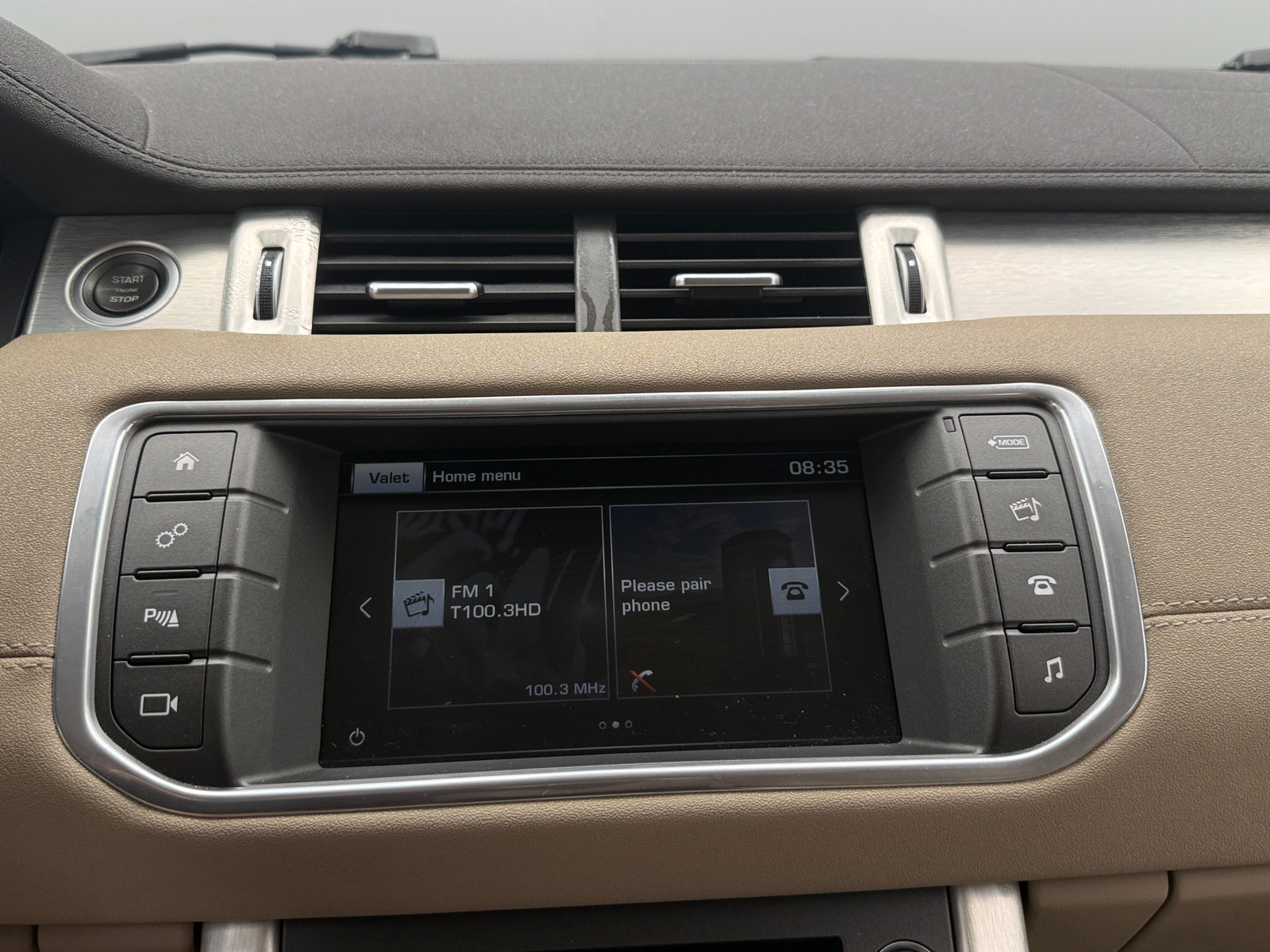 Thumbnail: 2016 Land Rover Range Rover Evoque - 3