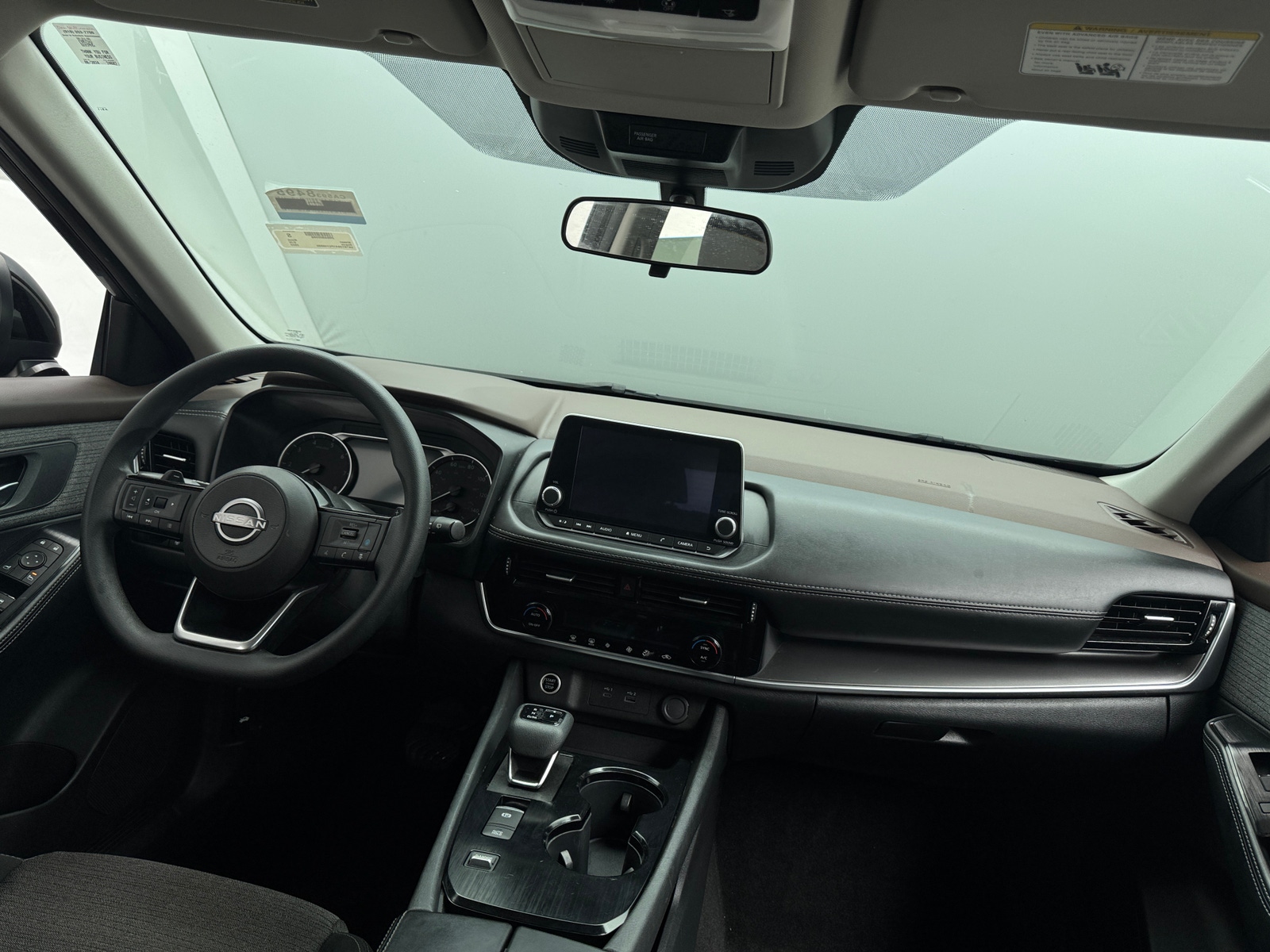 Thumbnail: 2023 Nissan Rogue - 3