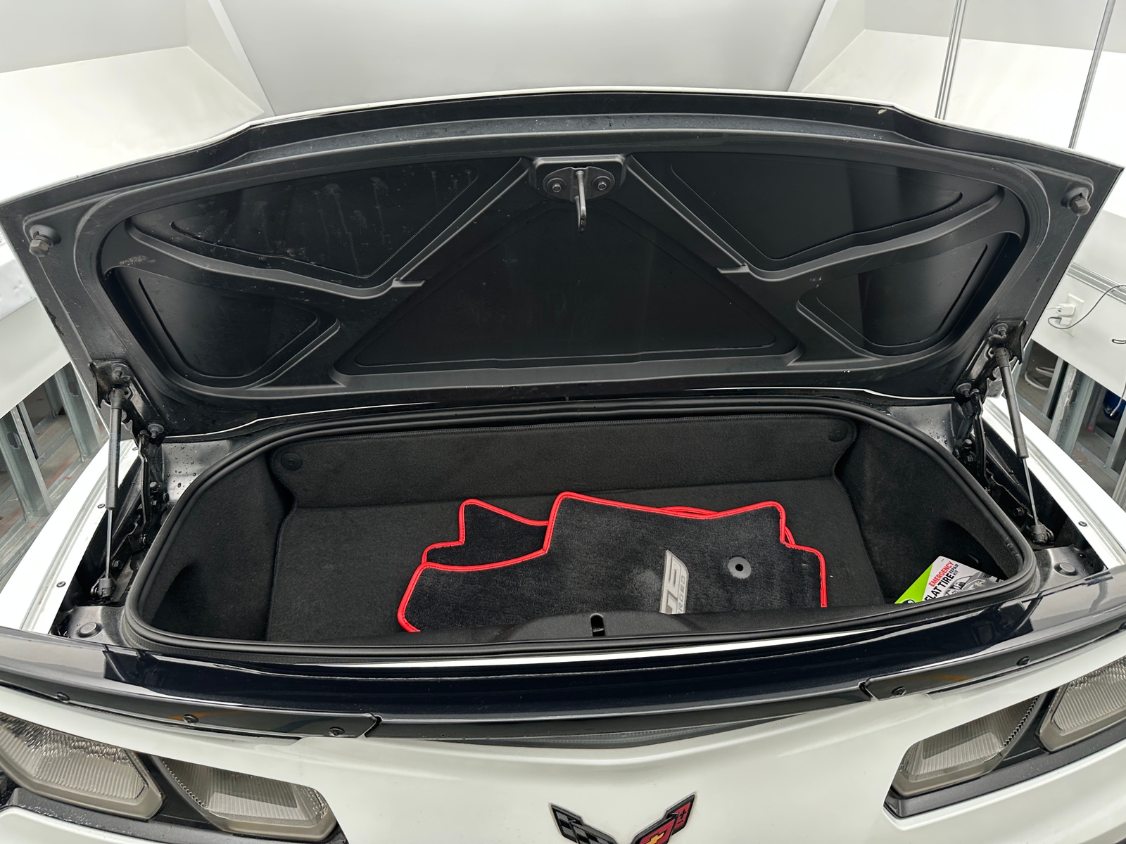 Thumbnail: 2017 Chevrolet Corvette - 5