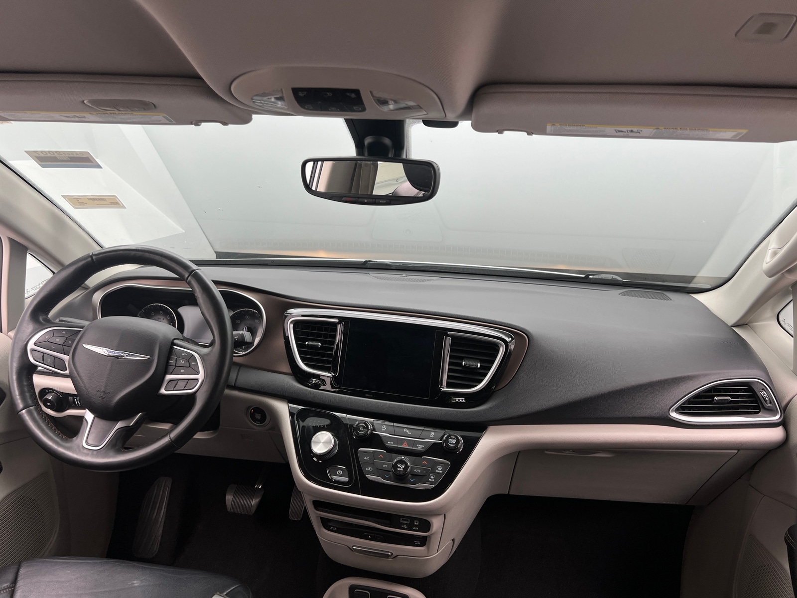 Thumbnail: 2018 Chrysler Pacifica - 2
