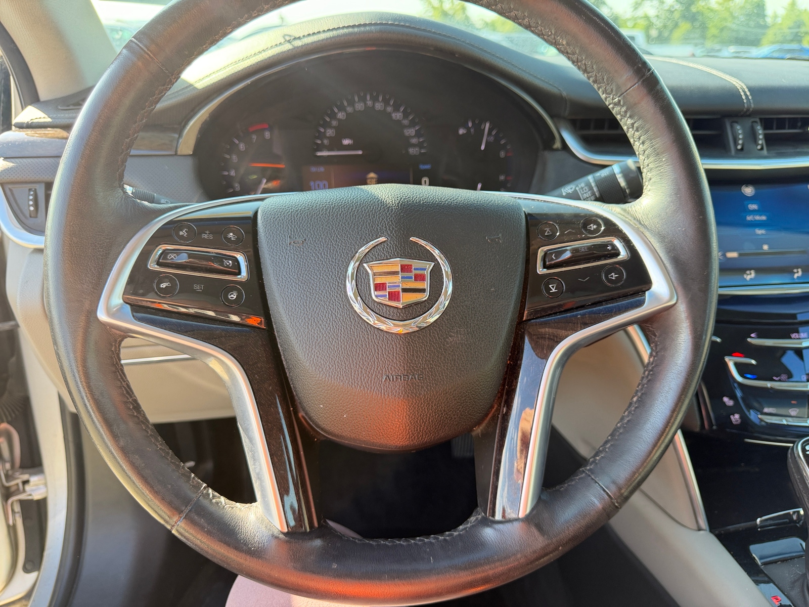 Thumbnail: 2013 Cadillac XTS - 4