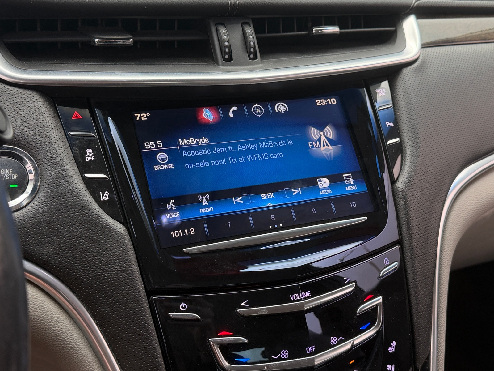 Thumbnail: 2013 Cadillac XTS - 3
